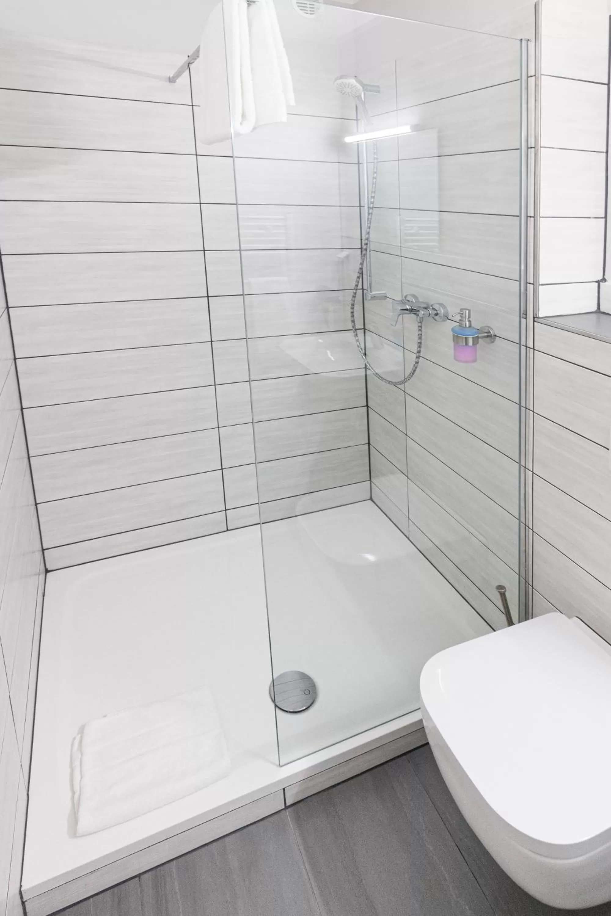 Photo of the whole room in Hotel Mecklenheide