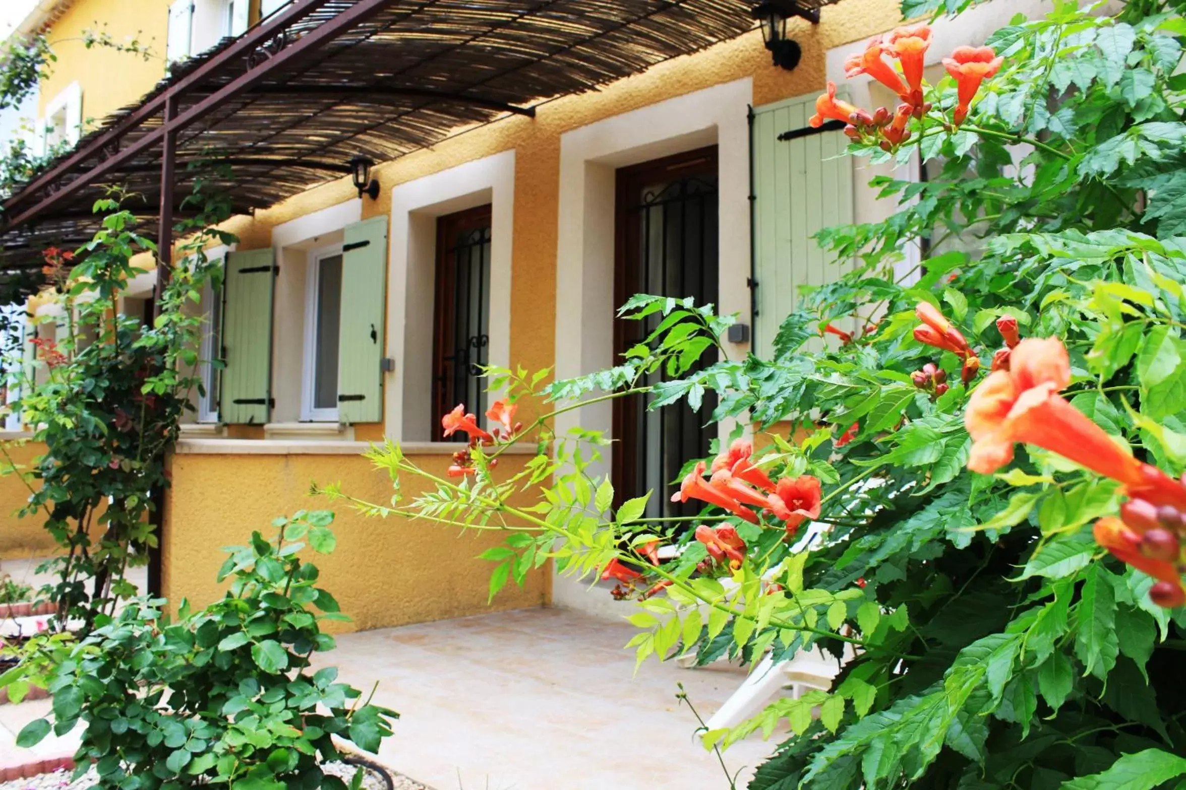 Balcony/Terrace in Appart'Hotel Festival Sud Aqua - Avignon TGV