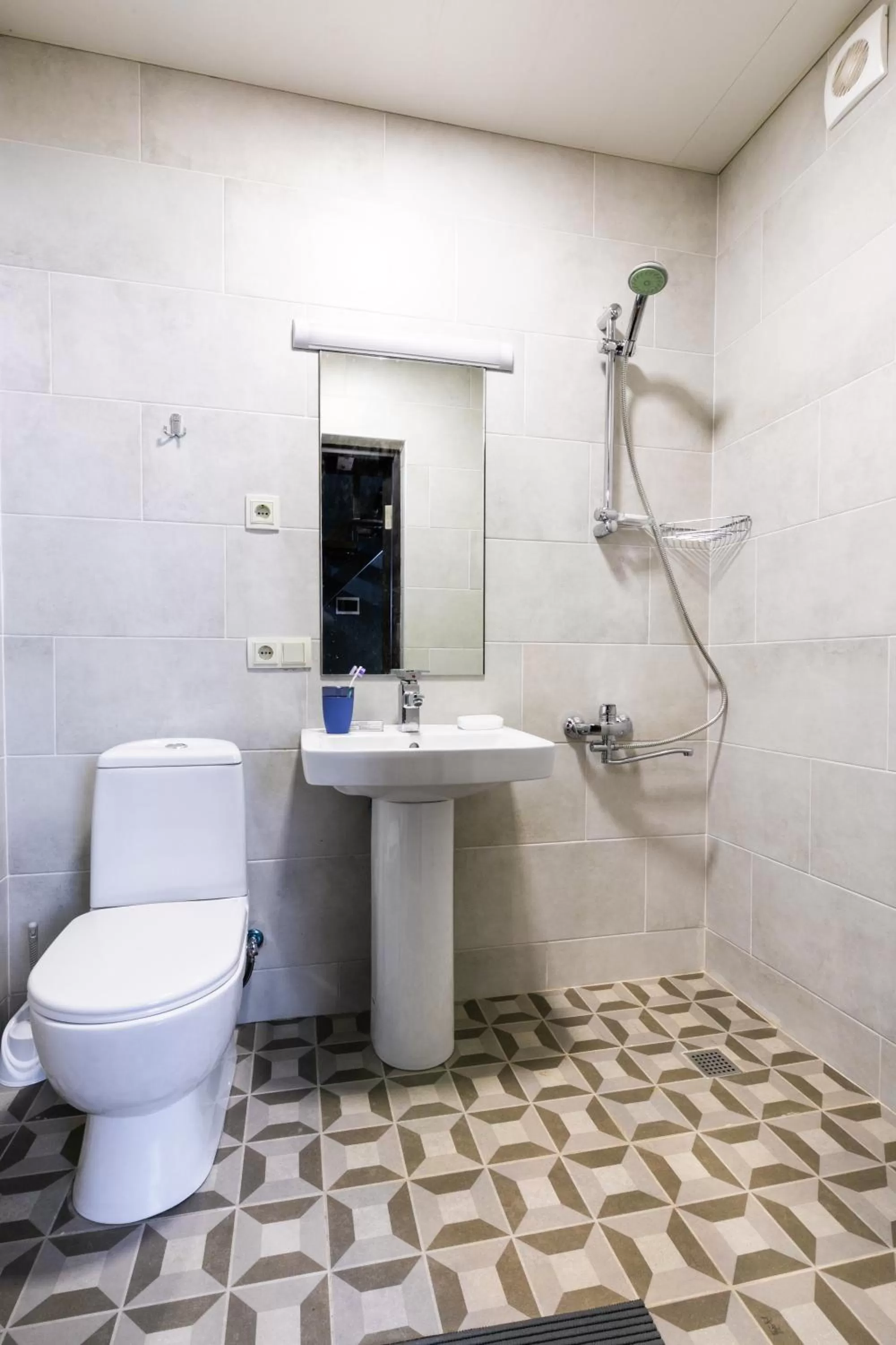 Shower in 3 Heritage Rooms