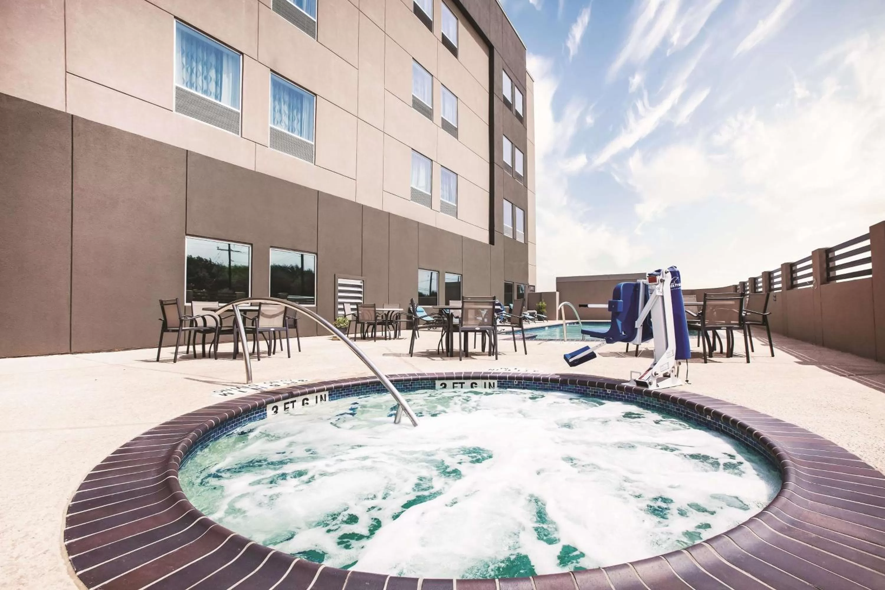 Hot Tub in La Quinta by Wyndham McAllen La Plaza Mall