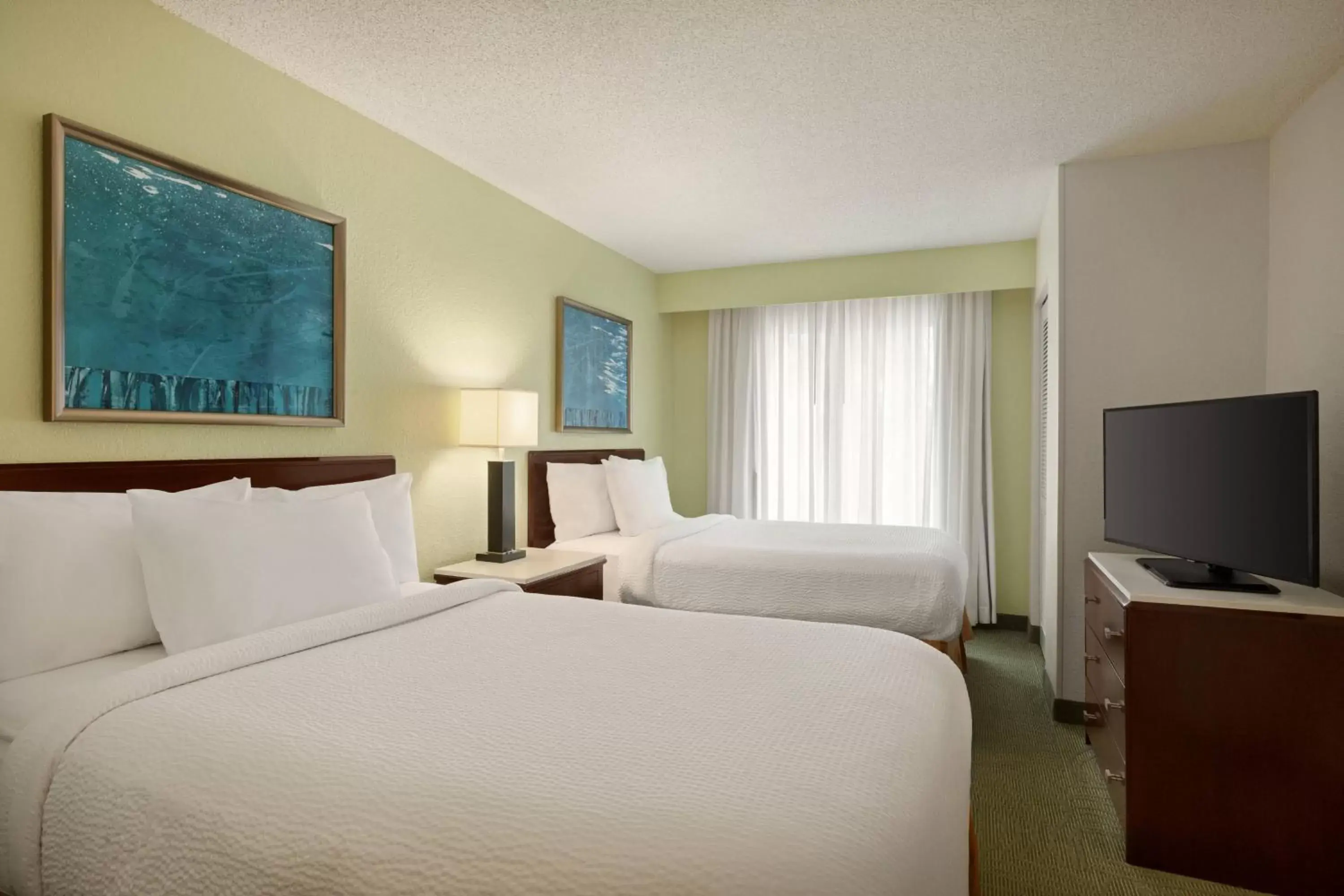 Photo of the whole room, Bed in SpringHill Suites Boca Raton