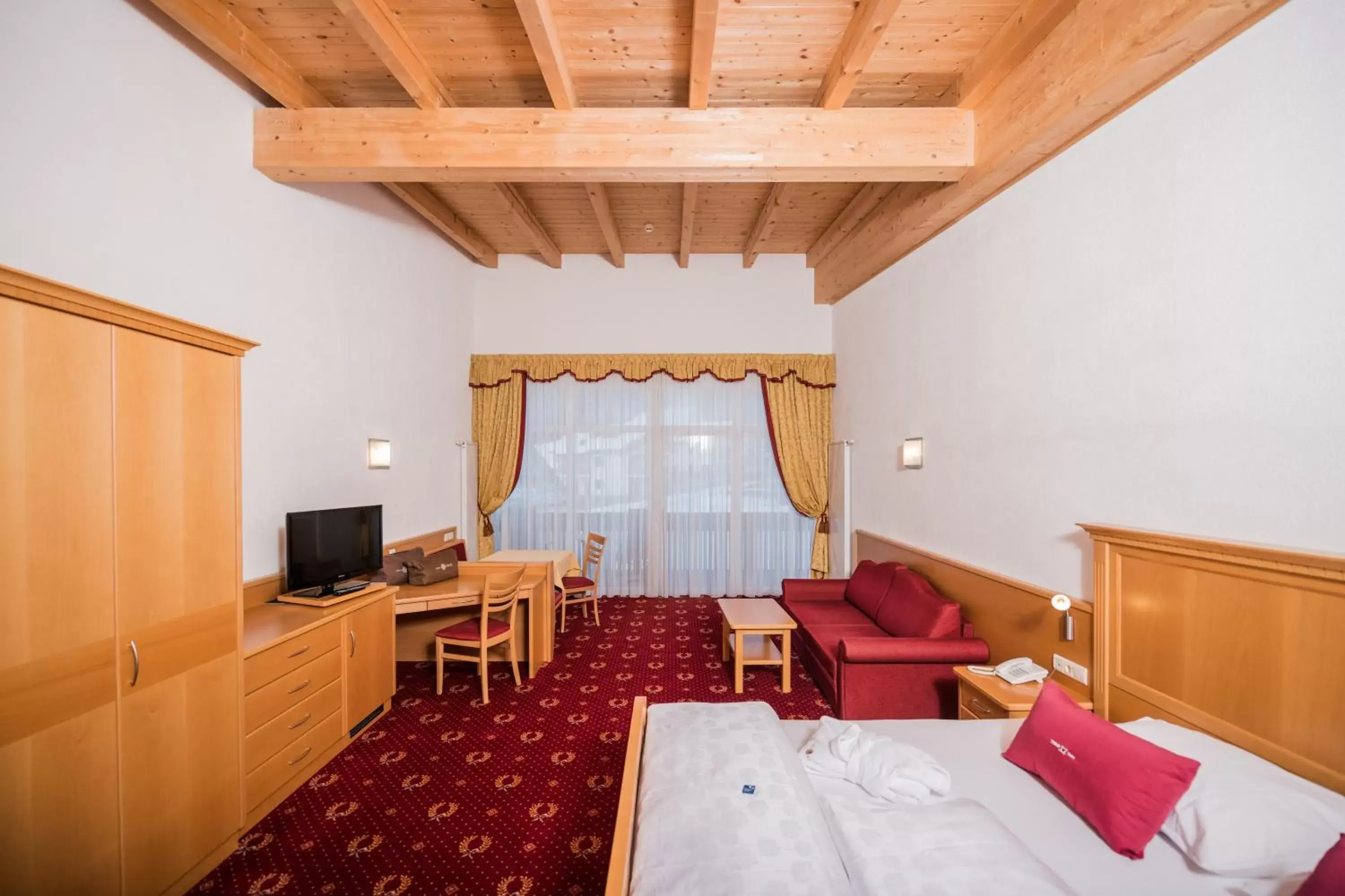 Standard Double Room in Alpine Nature Hotel Stoll