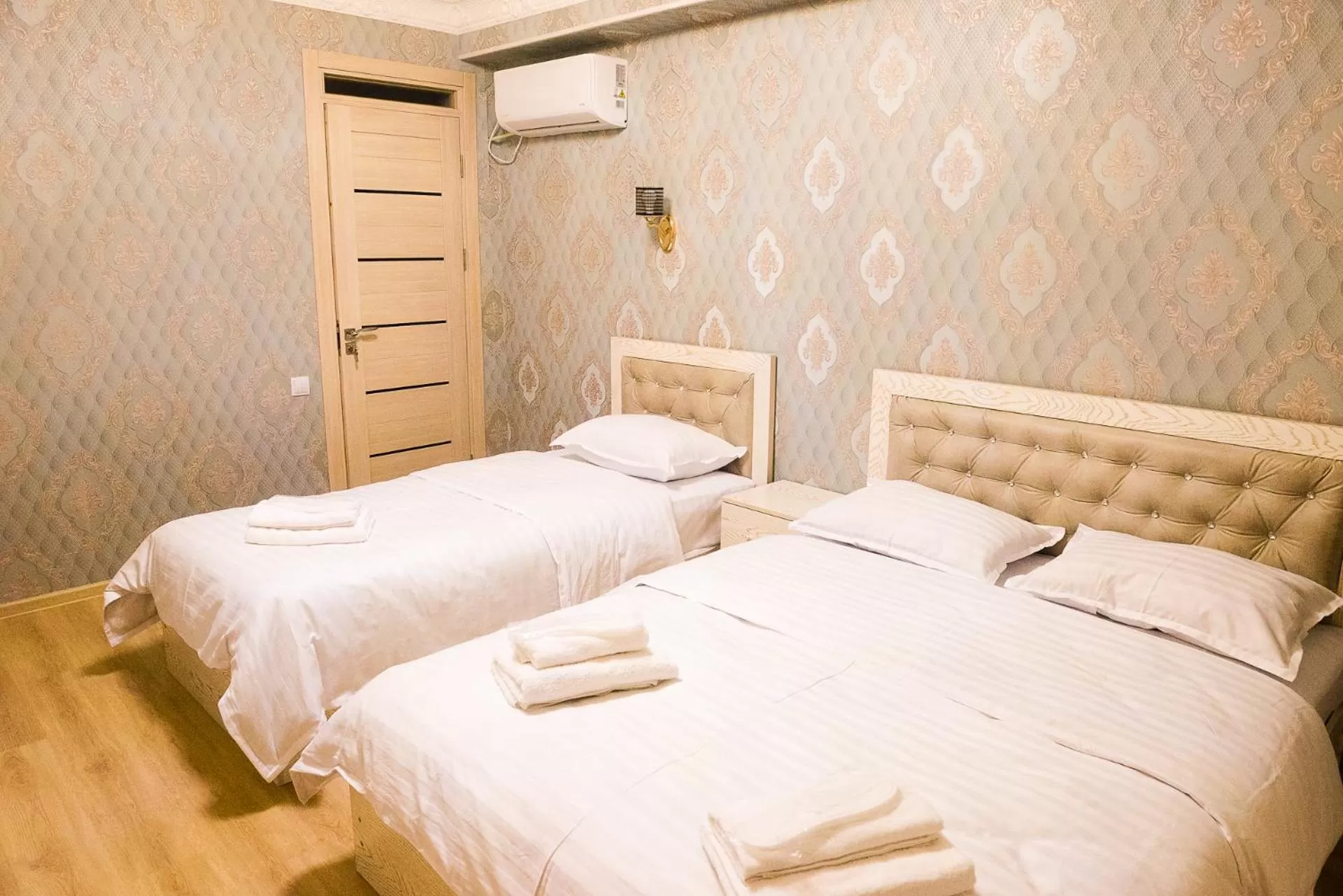 Bed in Durdona hotel