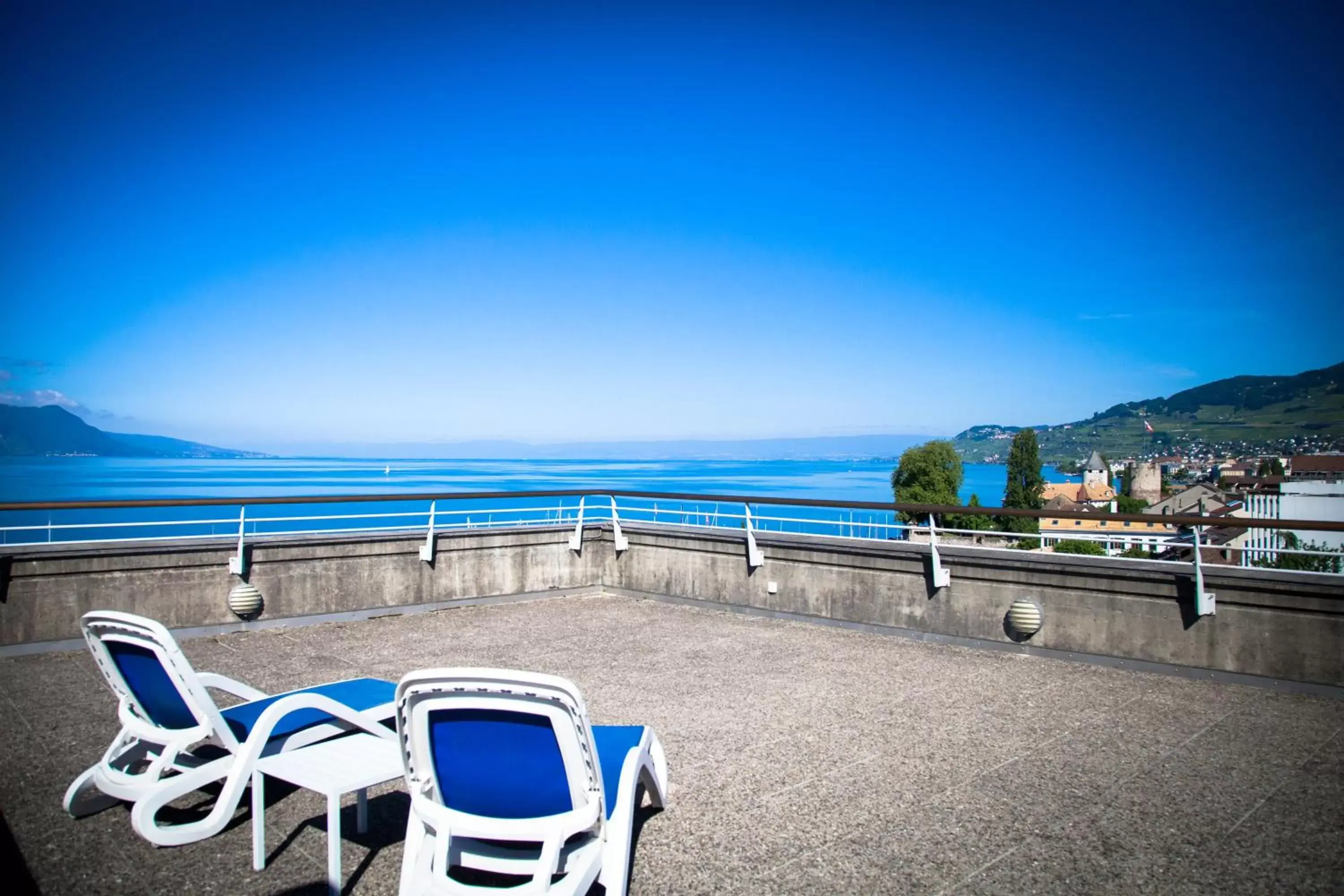 Day, Balcony/Terrace in Hôtel Bon Rivage