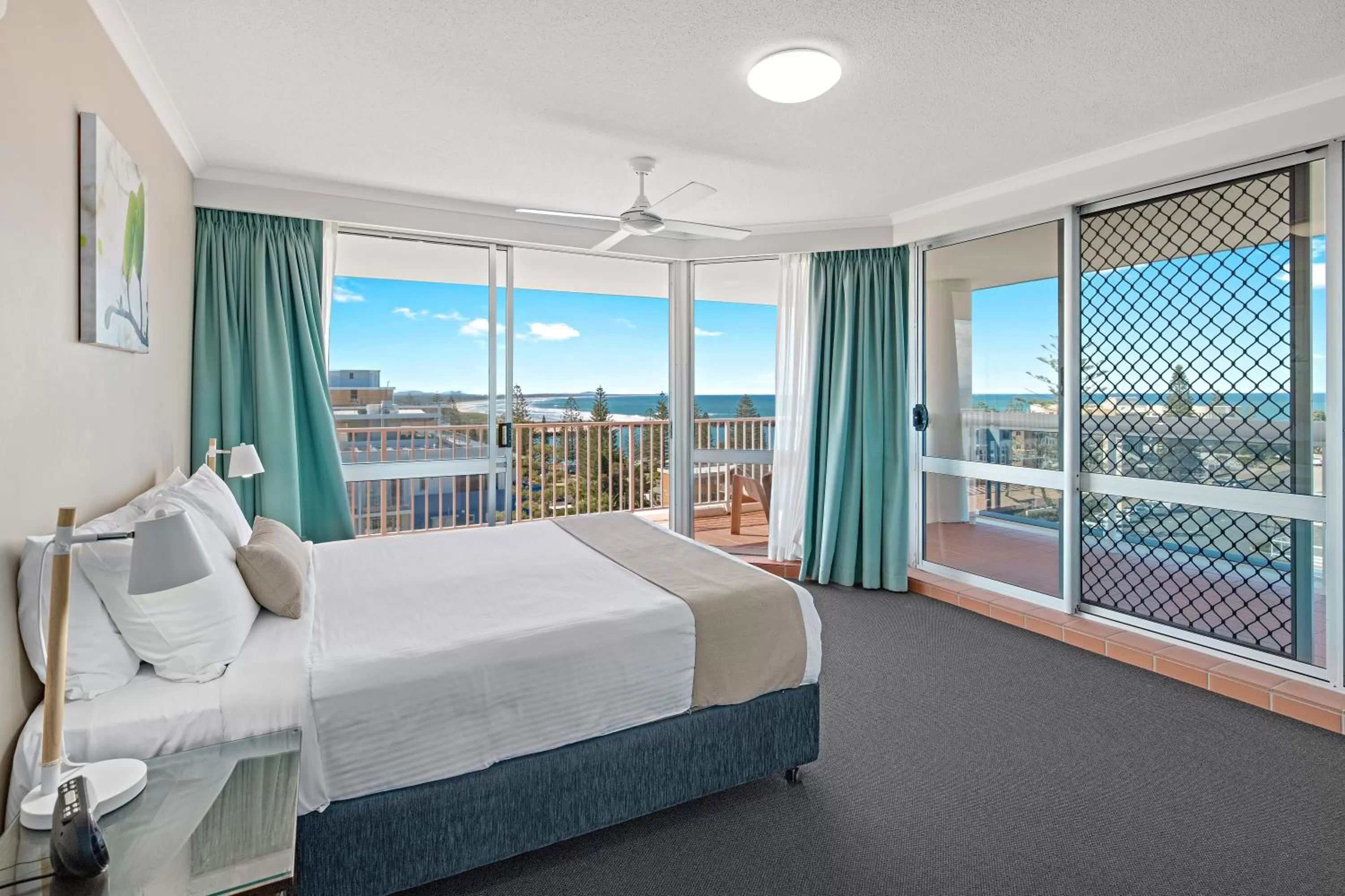 Balcony/Terrace, Bed in Port Pacific Resort