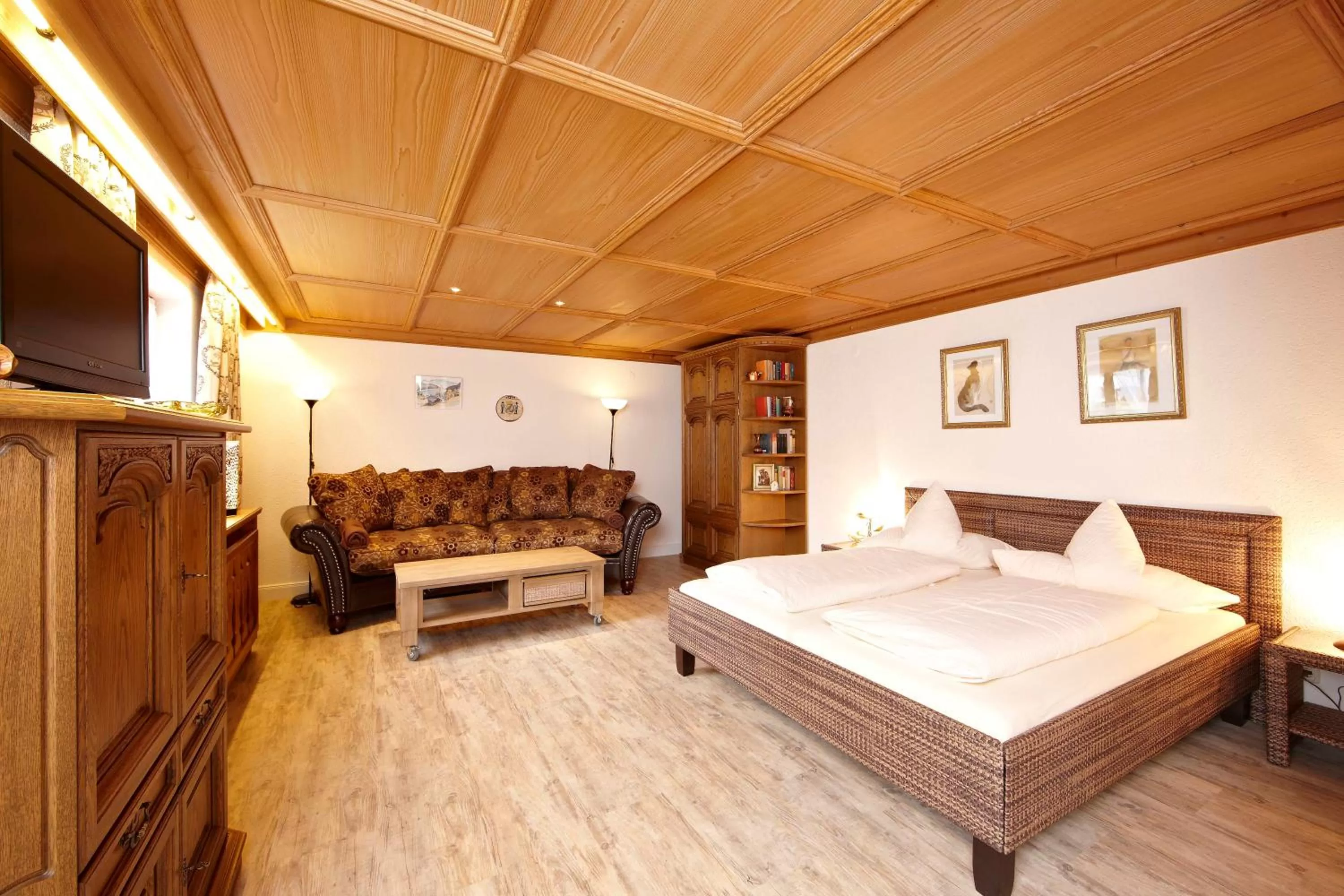 Bedroom, Bed in Haus Schweigart