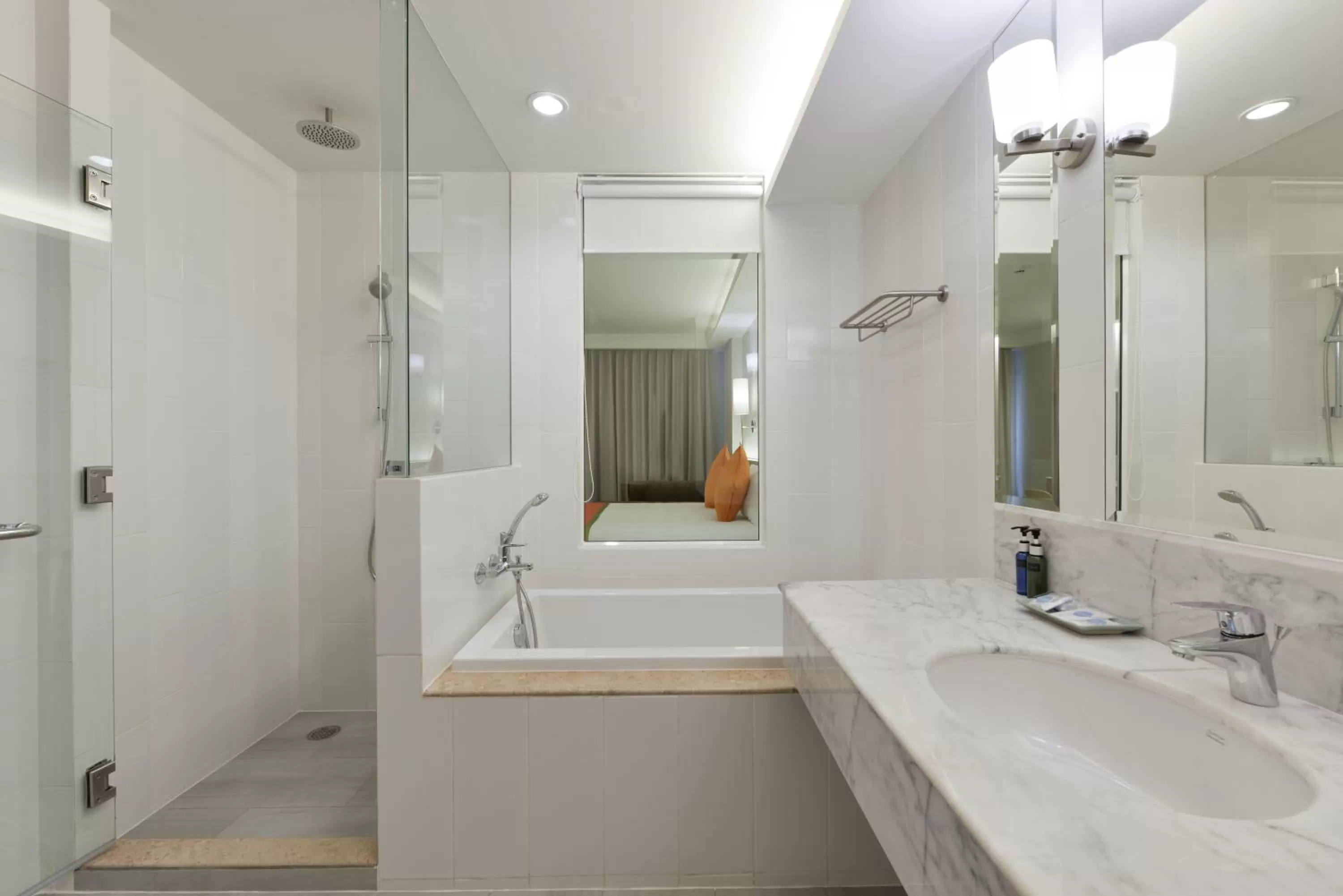 Bathroom in Hisea Huahin Hotel