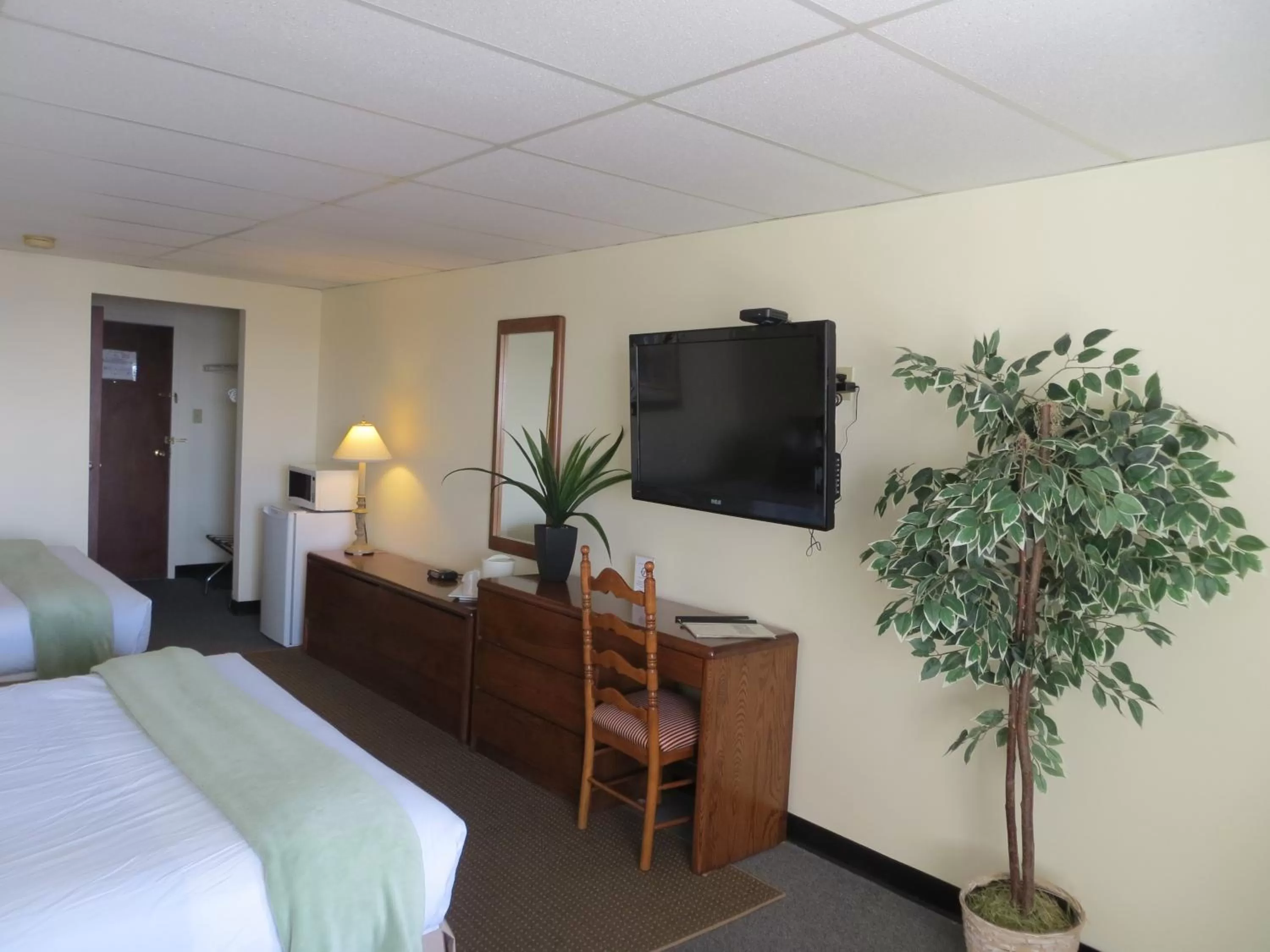 Bedroom, Bed in St Andrews Inn & Suites