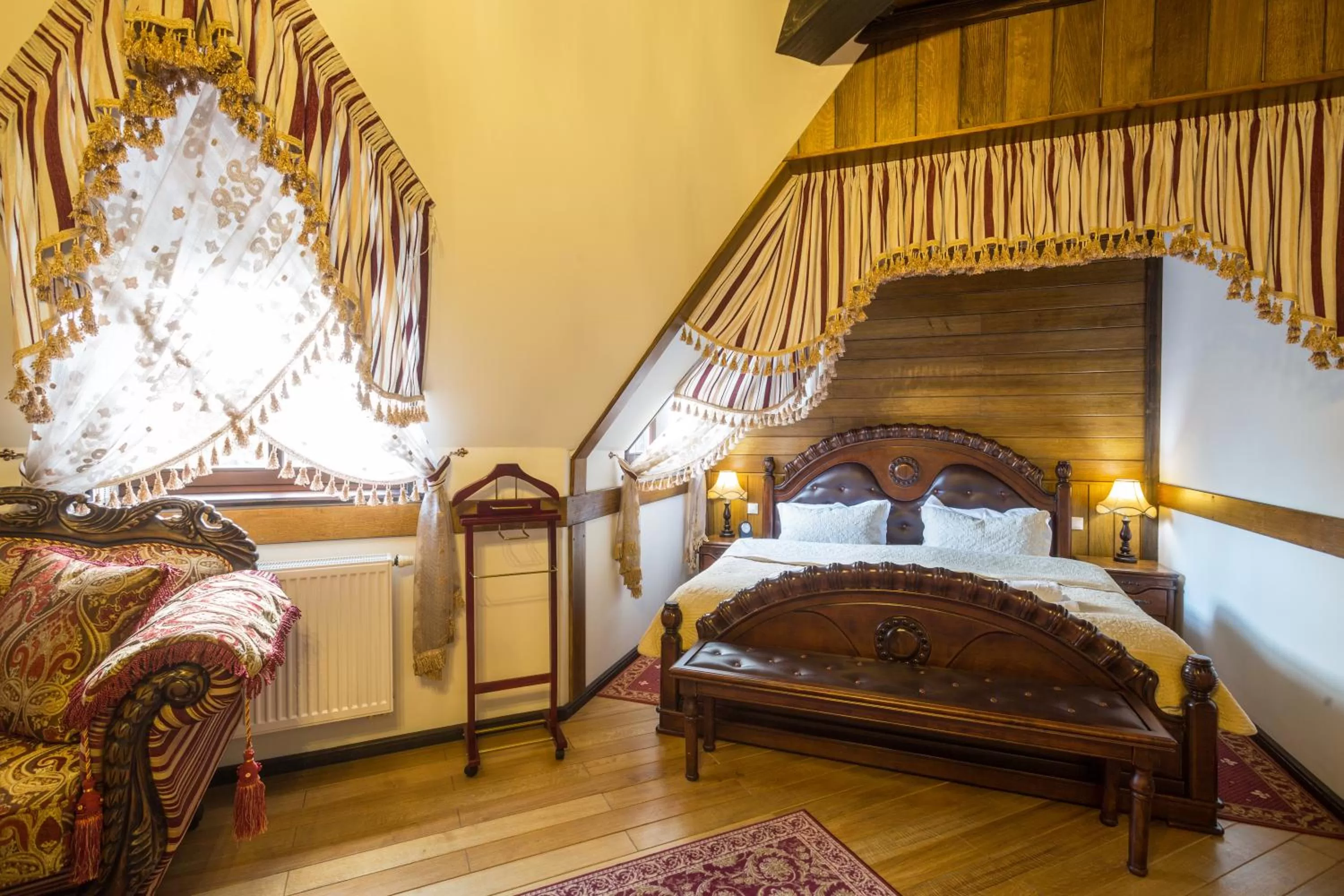 Living room, Bed in Zámek Lužec Spa & Wellness Resort