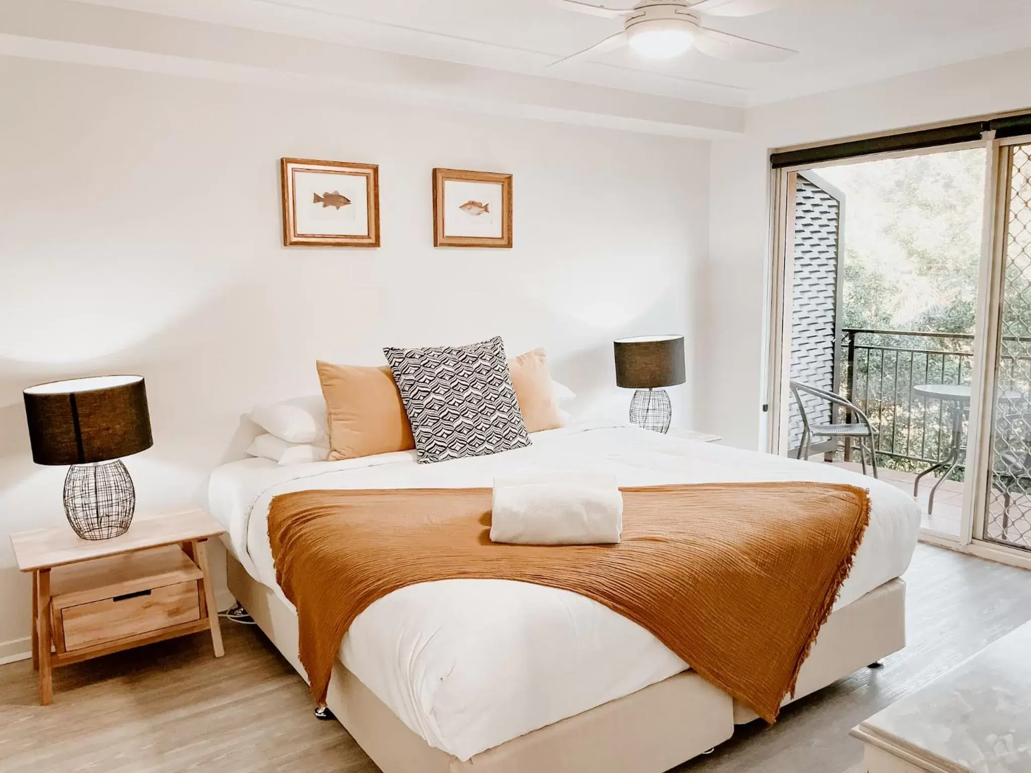 Bedroom, Bed in Sea Breeze on Main Beach