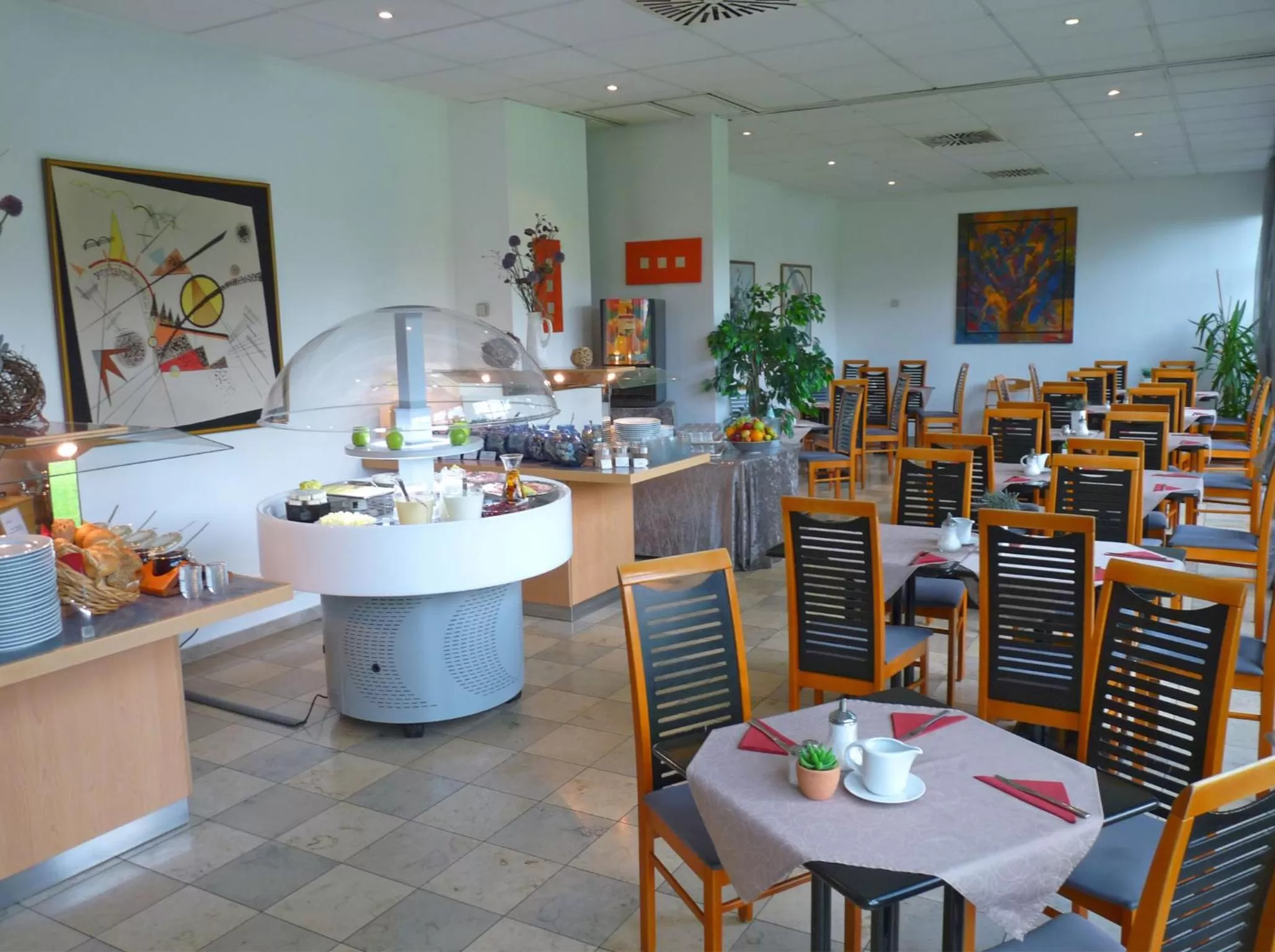 Restaurant/places to eat in AMBER ECONTEL