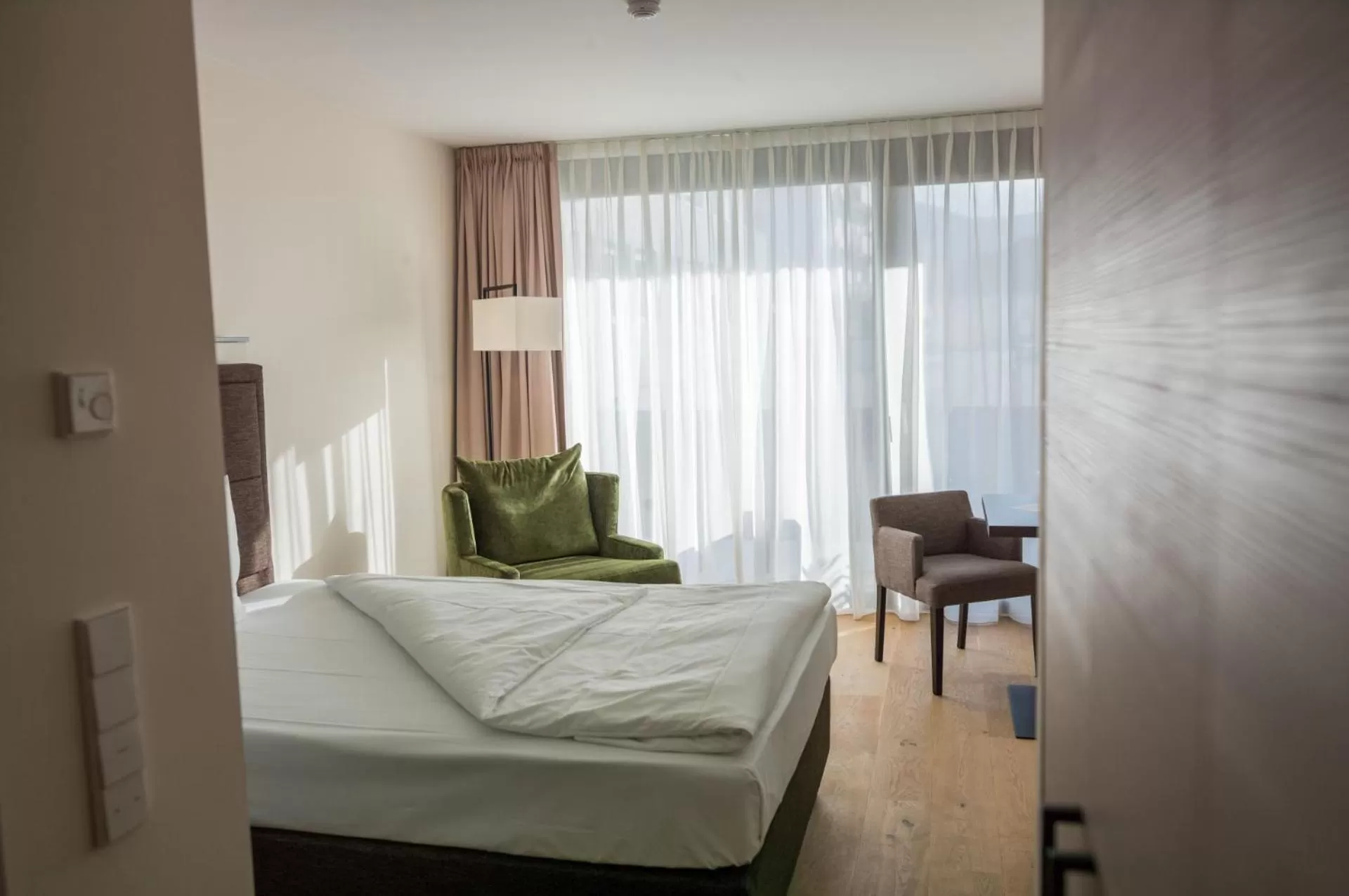 Decorative detail, Bed in Suytes