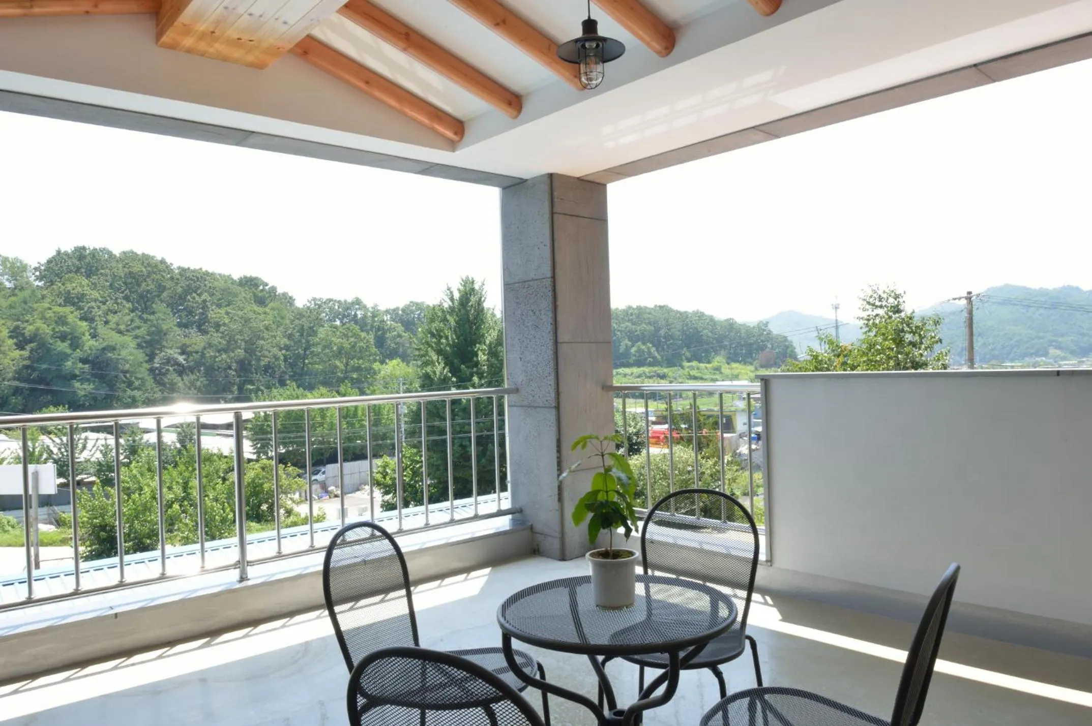 Balcony/Terrace in Andong Poong-gyung HOSTEL n LIBRARY