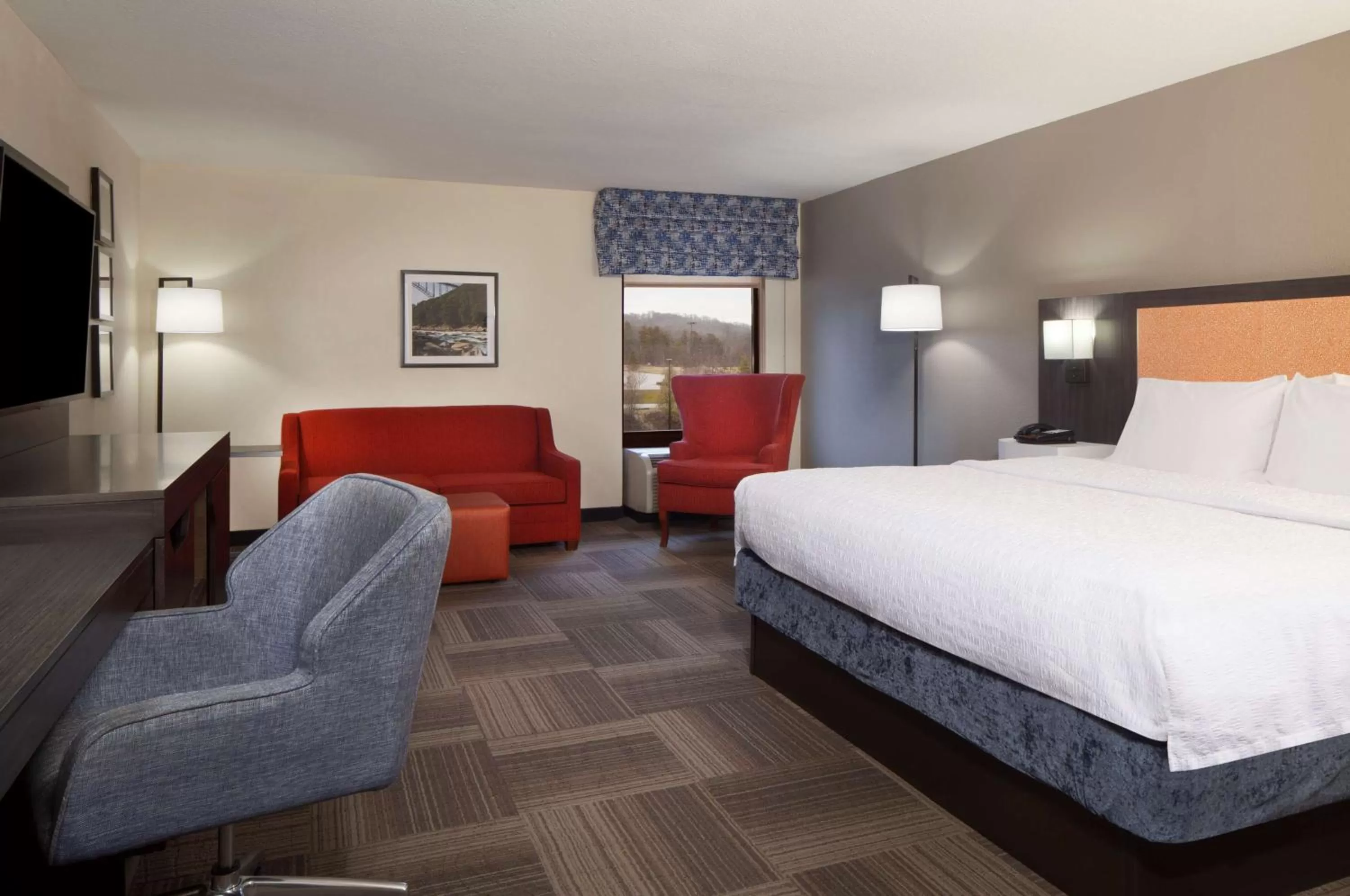 Bedroom, Bed in Hampton Inn Charleston-Southridge