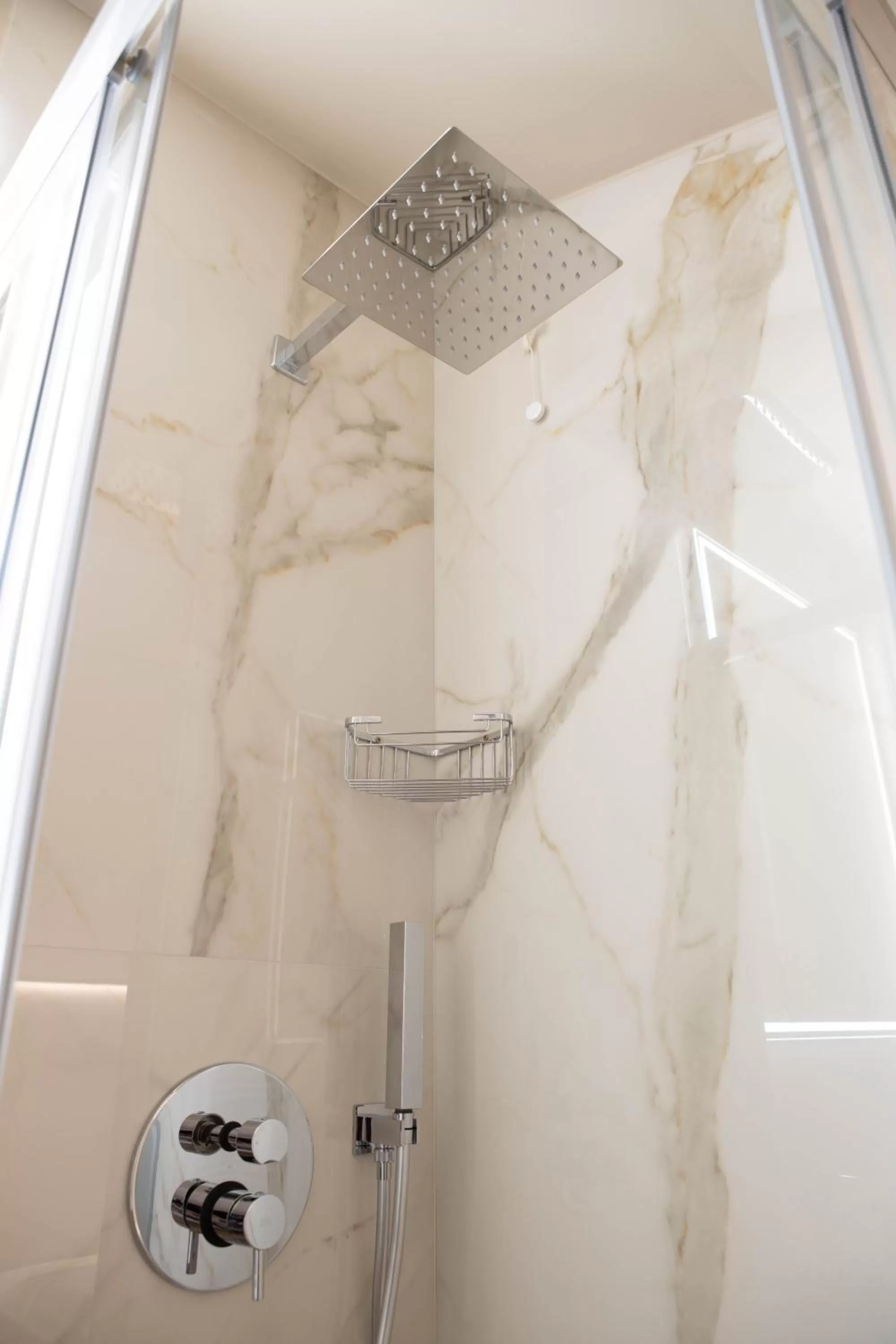 Bathroom in Vespasiani Suites