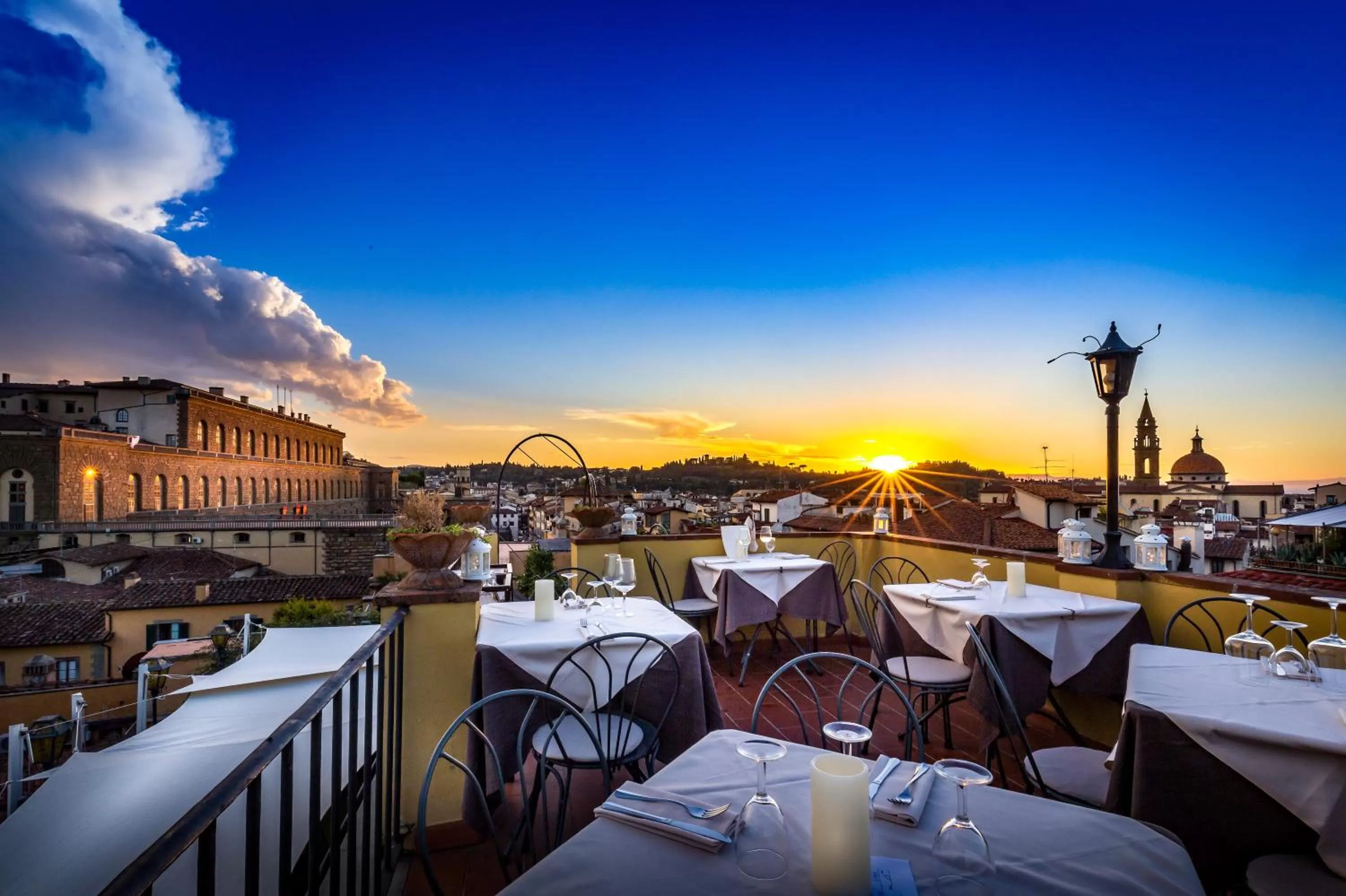 Property building in Hotel La Scaletta al Ponte Vecchio
