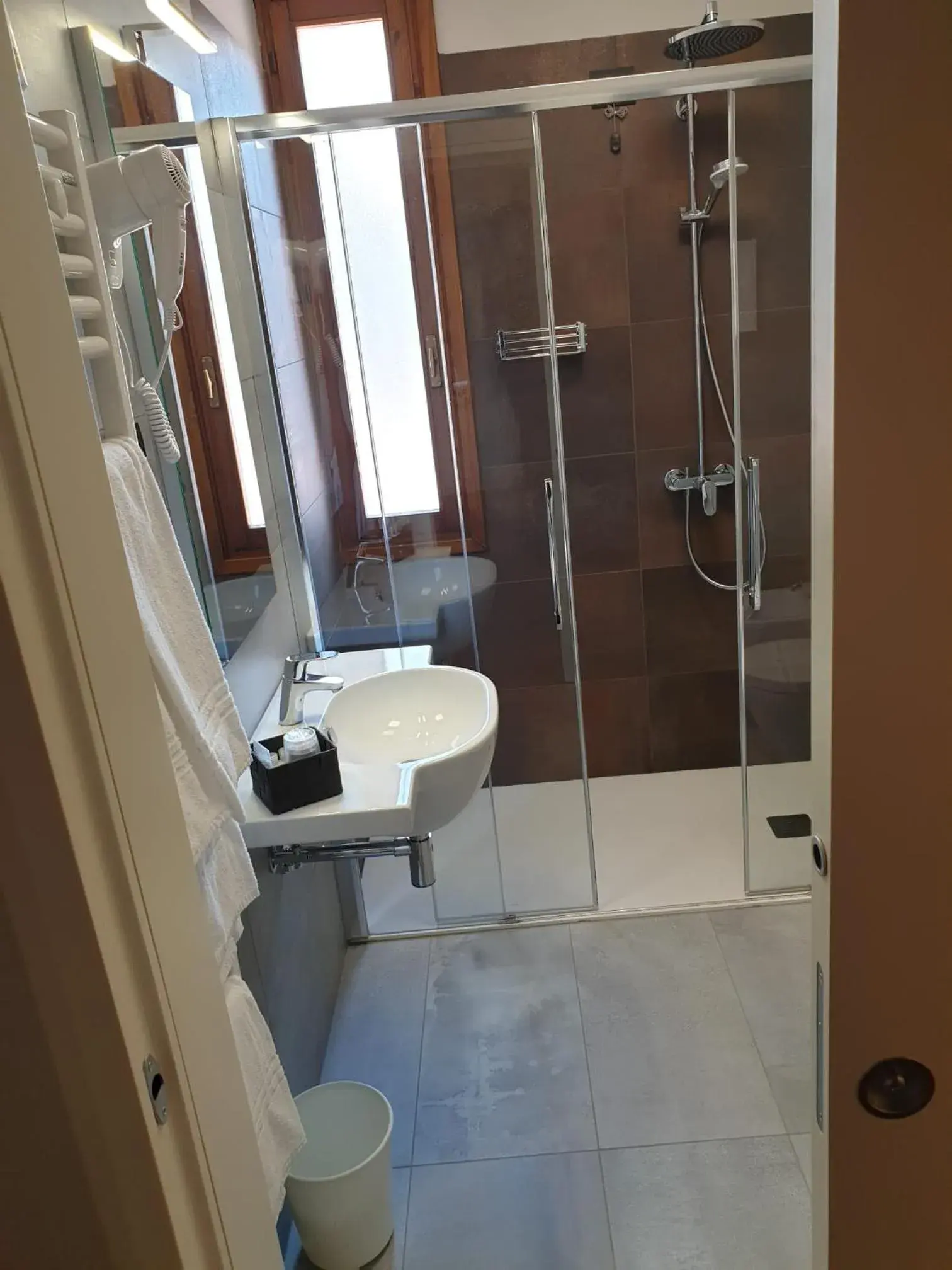 Shower, Bathroom in Hotel and Wellness Patriarca