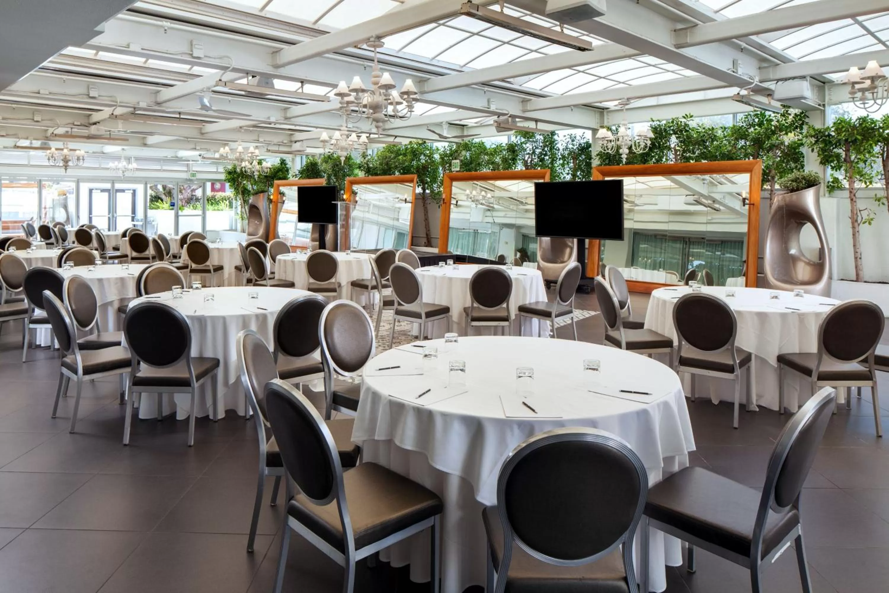 Meeting/conference room in SLS Hotel, a Luxury Collection Hotel, Beverly Hills