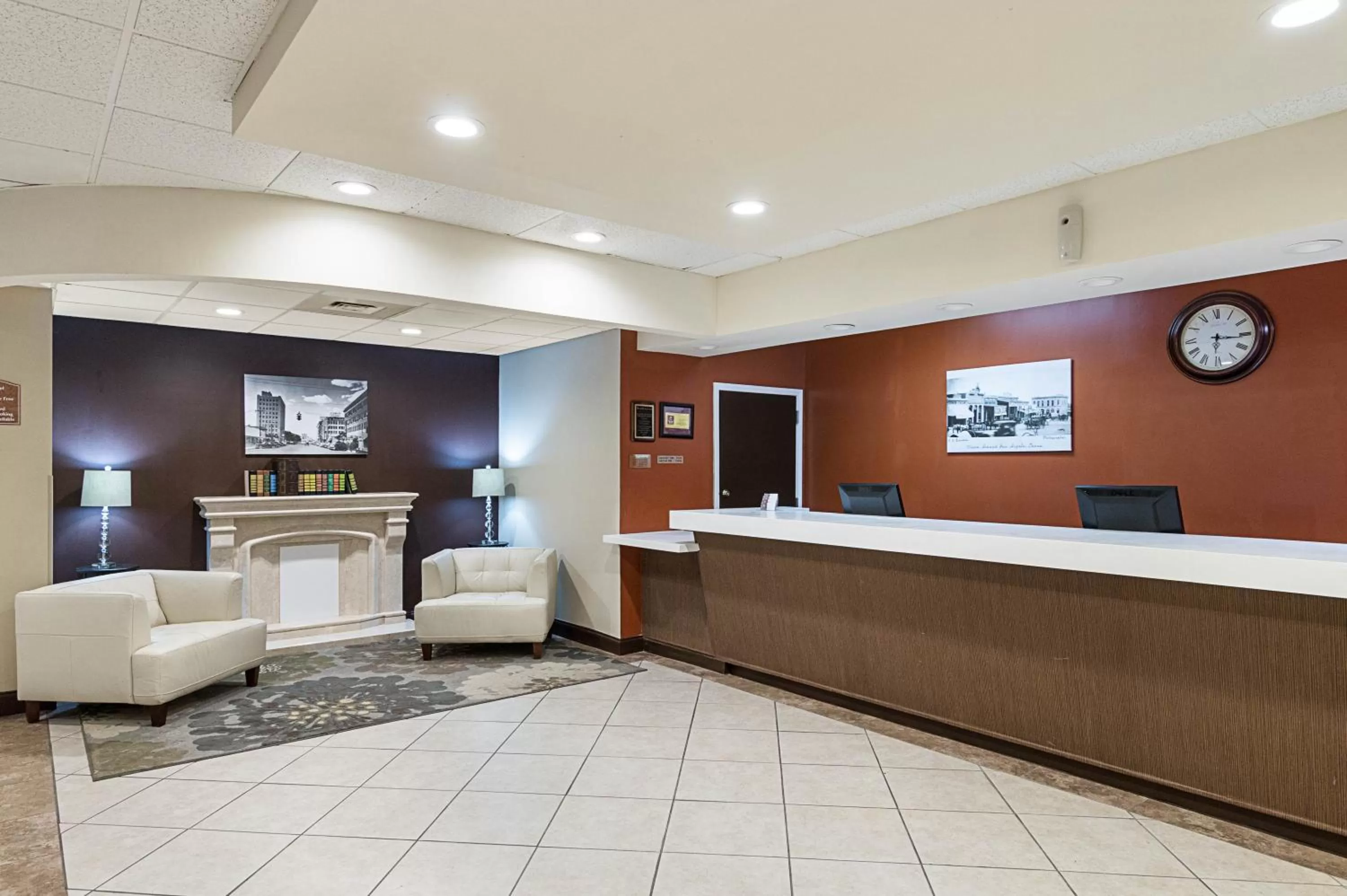 Lobby or reception in Clarion Hotel San Angelo near Convention Center