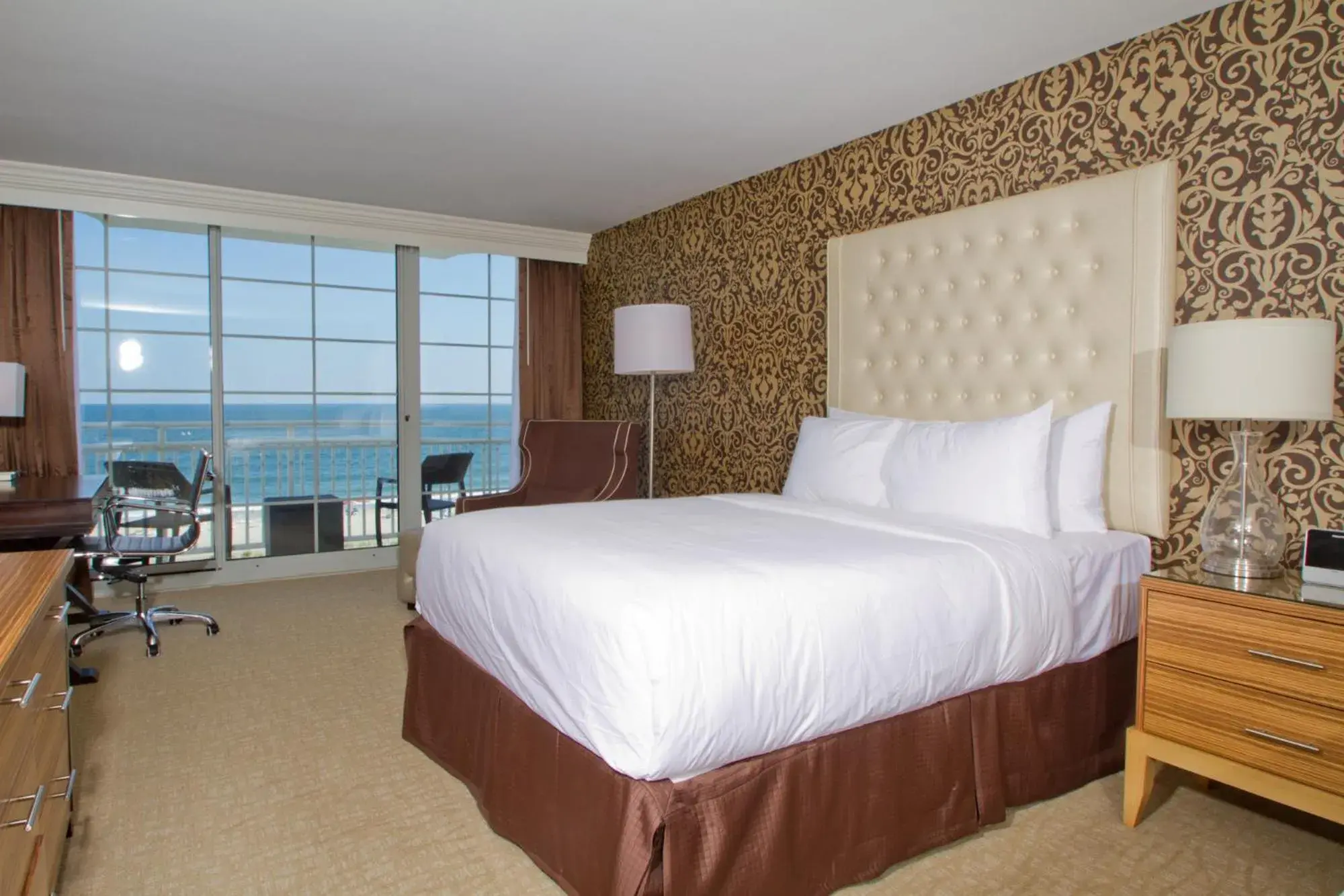 Bed in Ocean Club Hotel