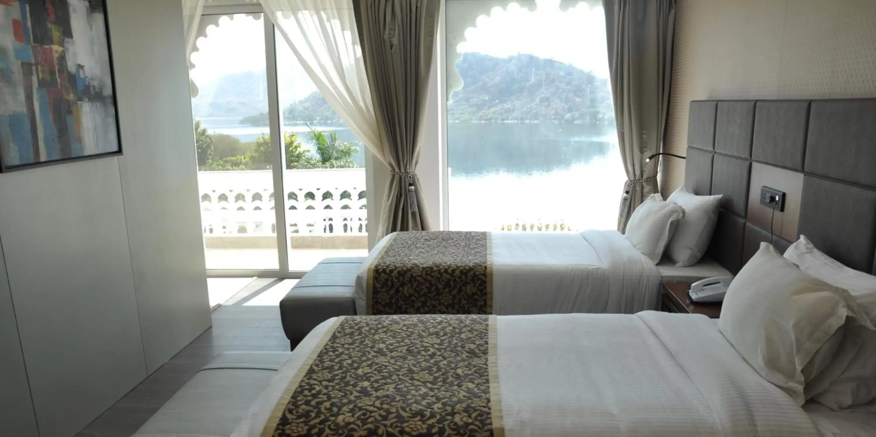 Bed, Mountain View in Jaisamand Island Resort