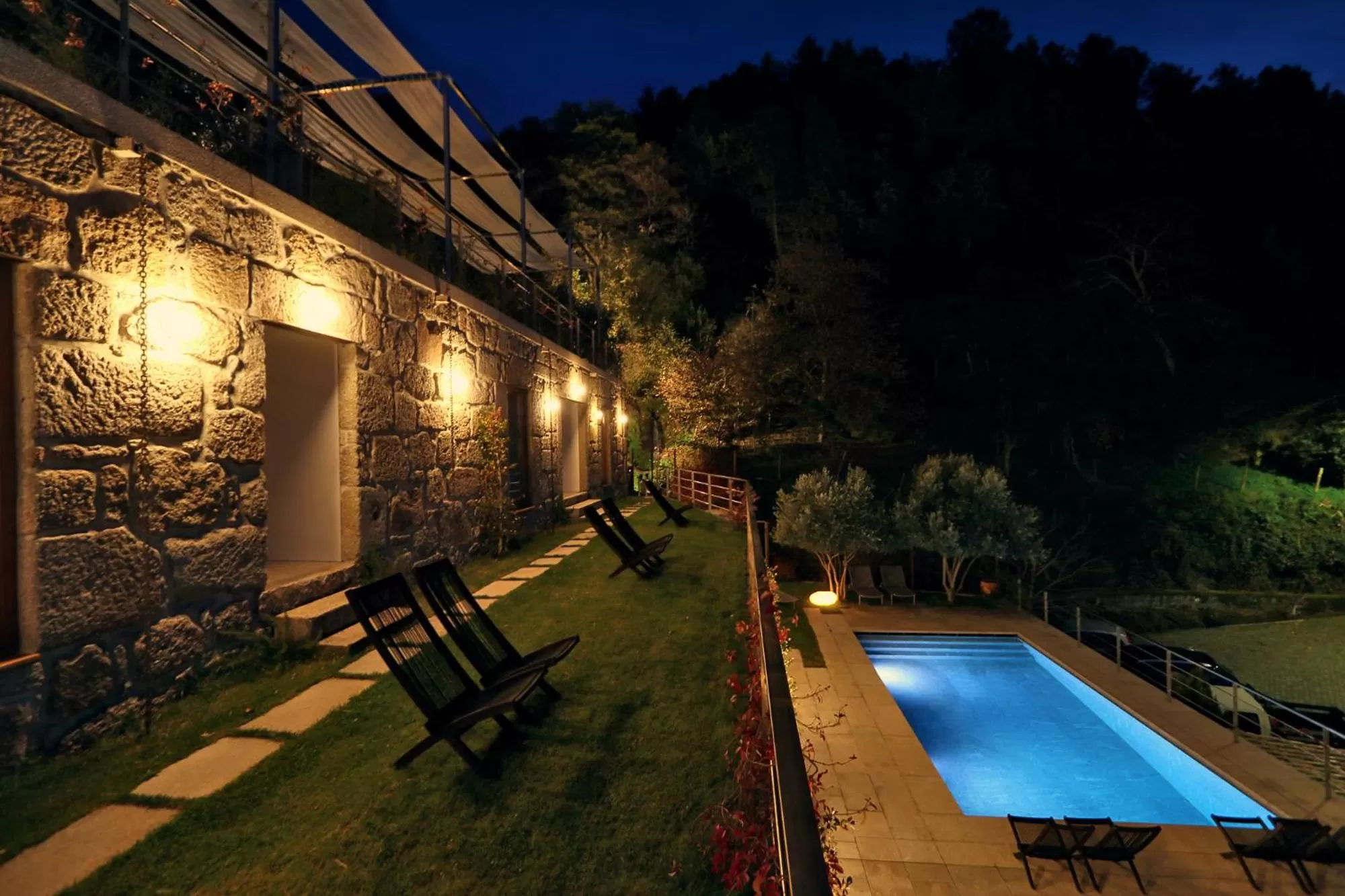 Swimming pool in Casas Da Lapa, Nature & Spa Hotel