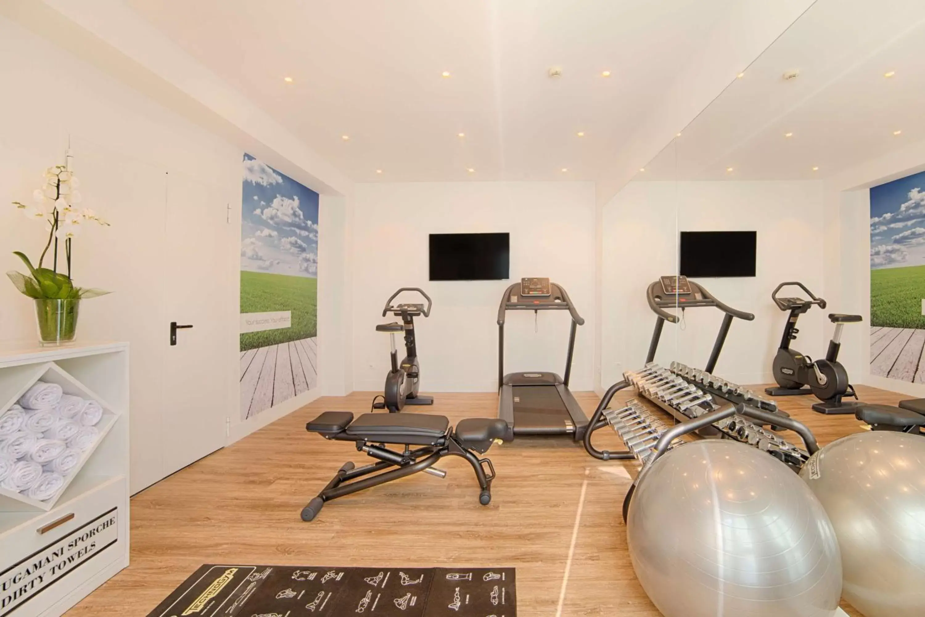 Spa and wellness centre/facilities, Fitness Center/Facilities in NH Catania Parco degli Aragonesi
