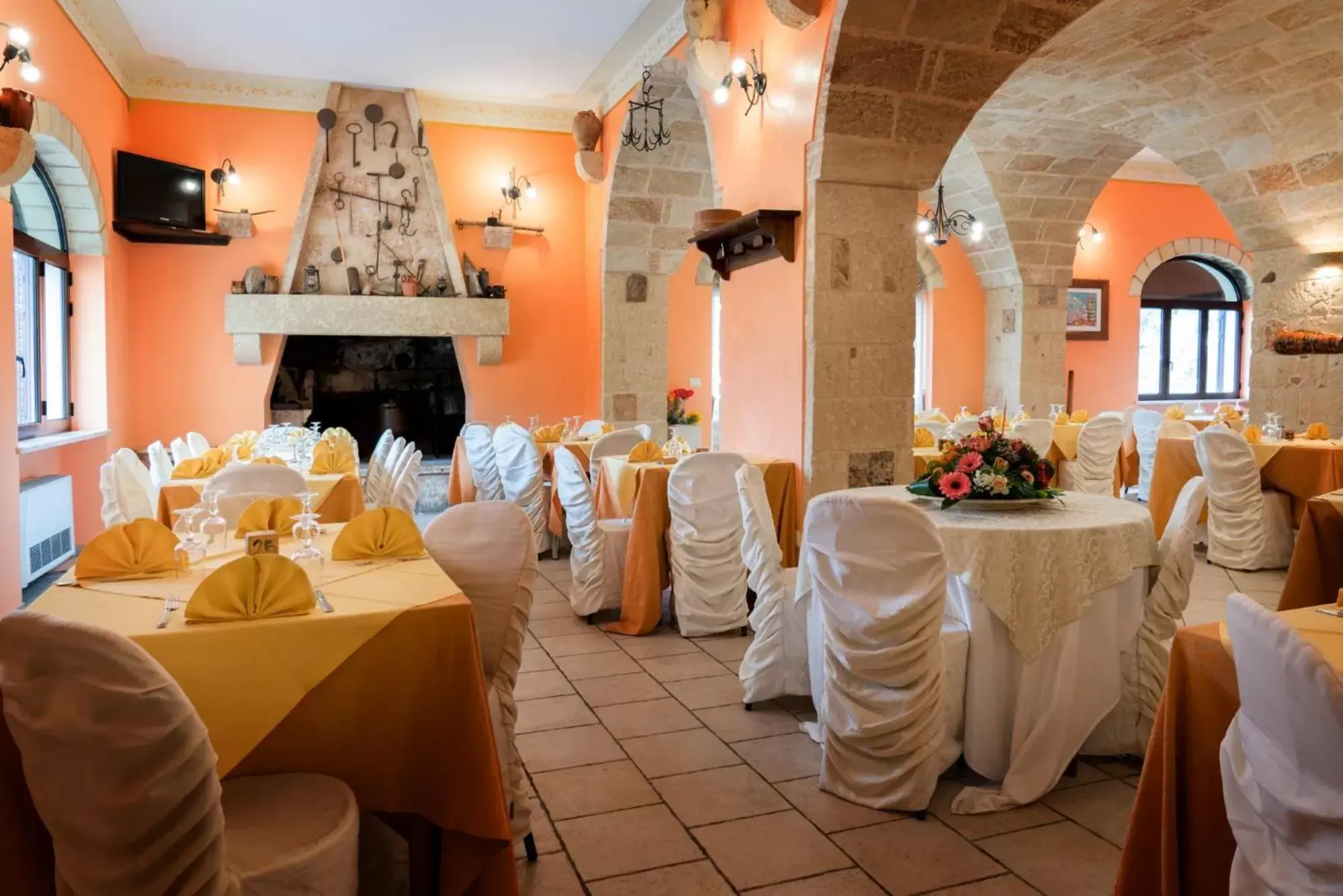 Restaurant/places to eat, Banquet Facilities in Hotel Salento