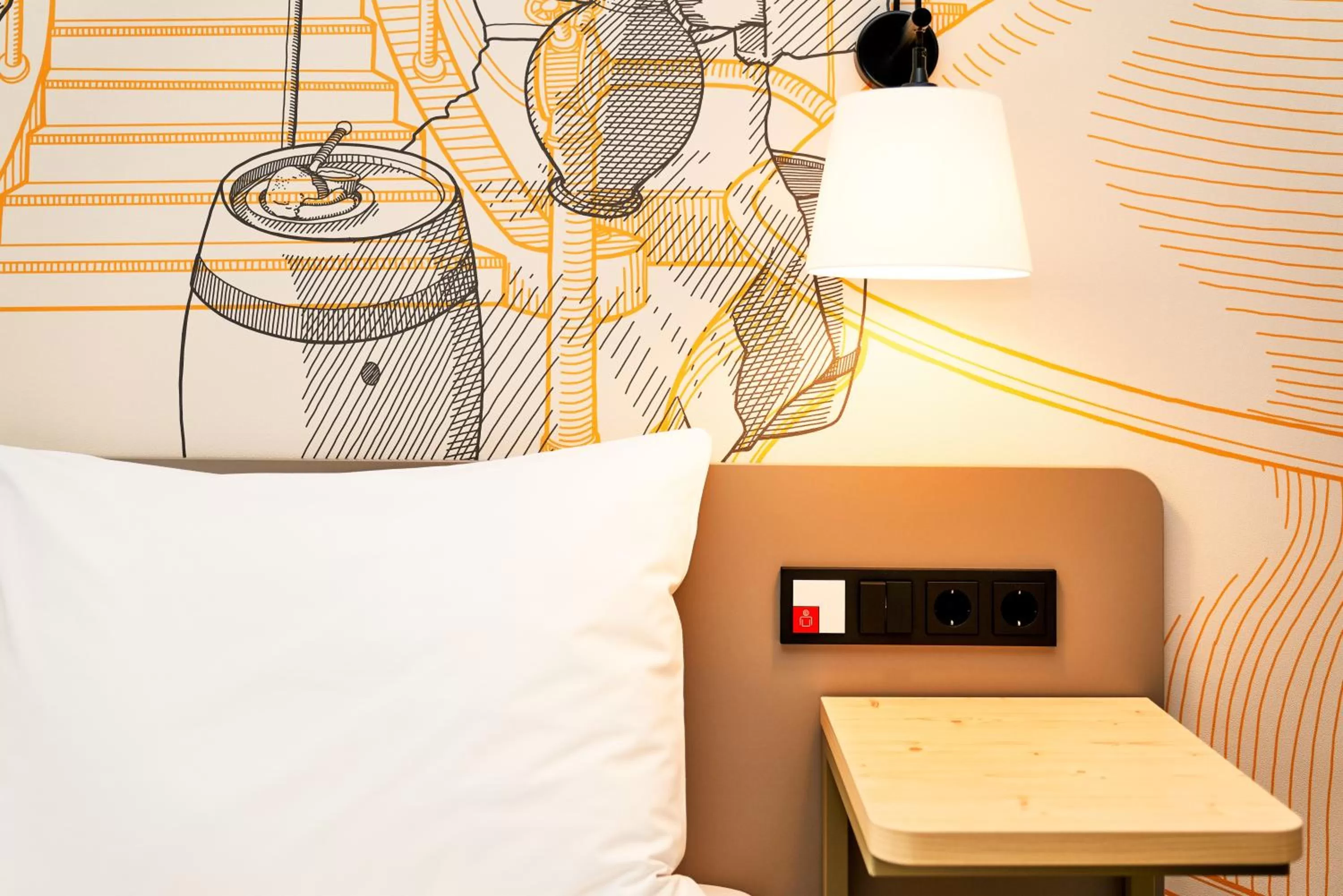 Bed in McDreams Hotel München-Nord