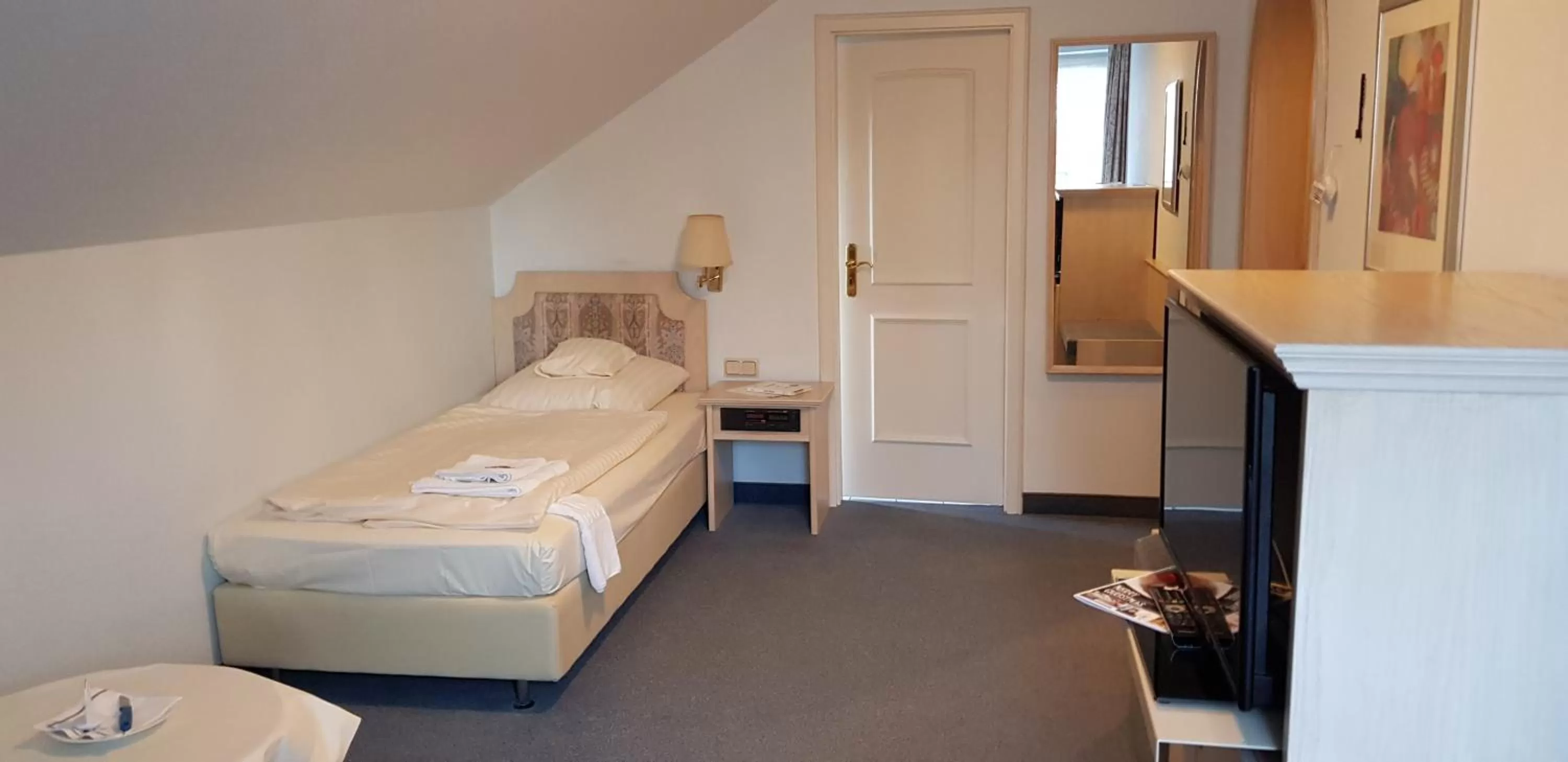 Photo of the whole room, Bed in Akzent Hotel Gut Höing