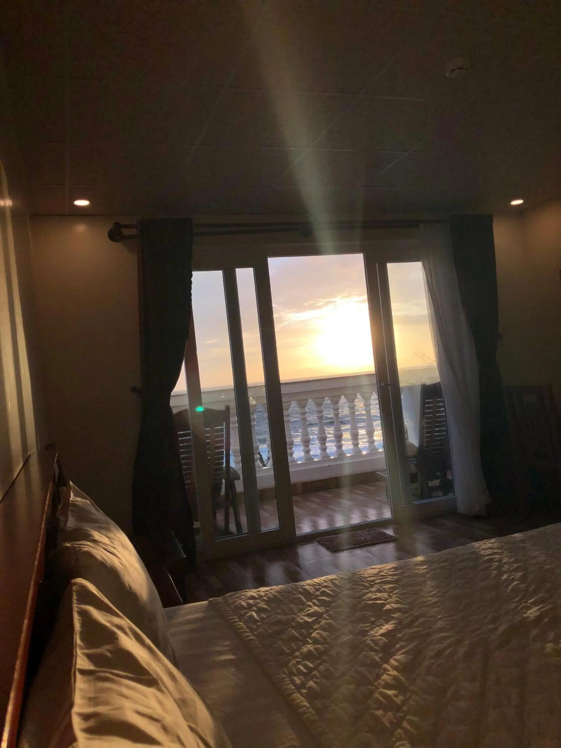 Sea view, Bed in Phuong Binh House