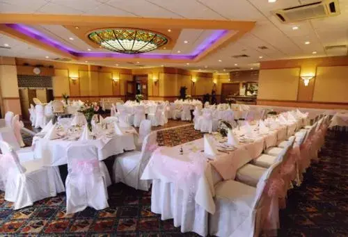 Banquet/Function facilities, Banquet Facilities in Expanse Hotel