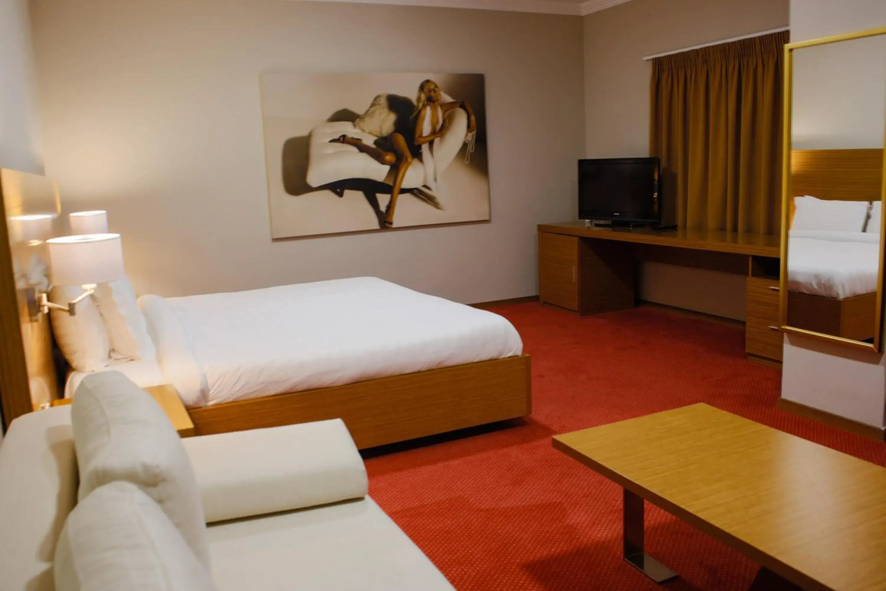 Bedroom, Room Photo in Hotel Jaroal