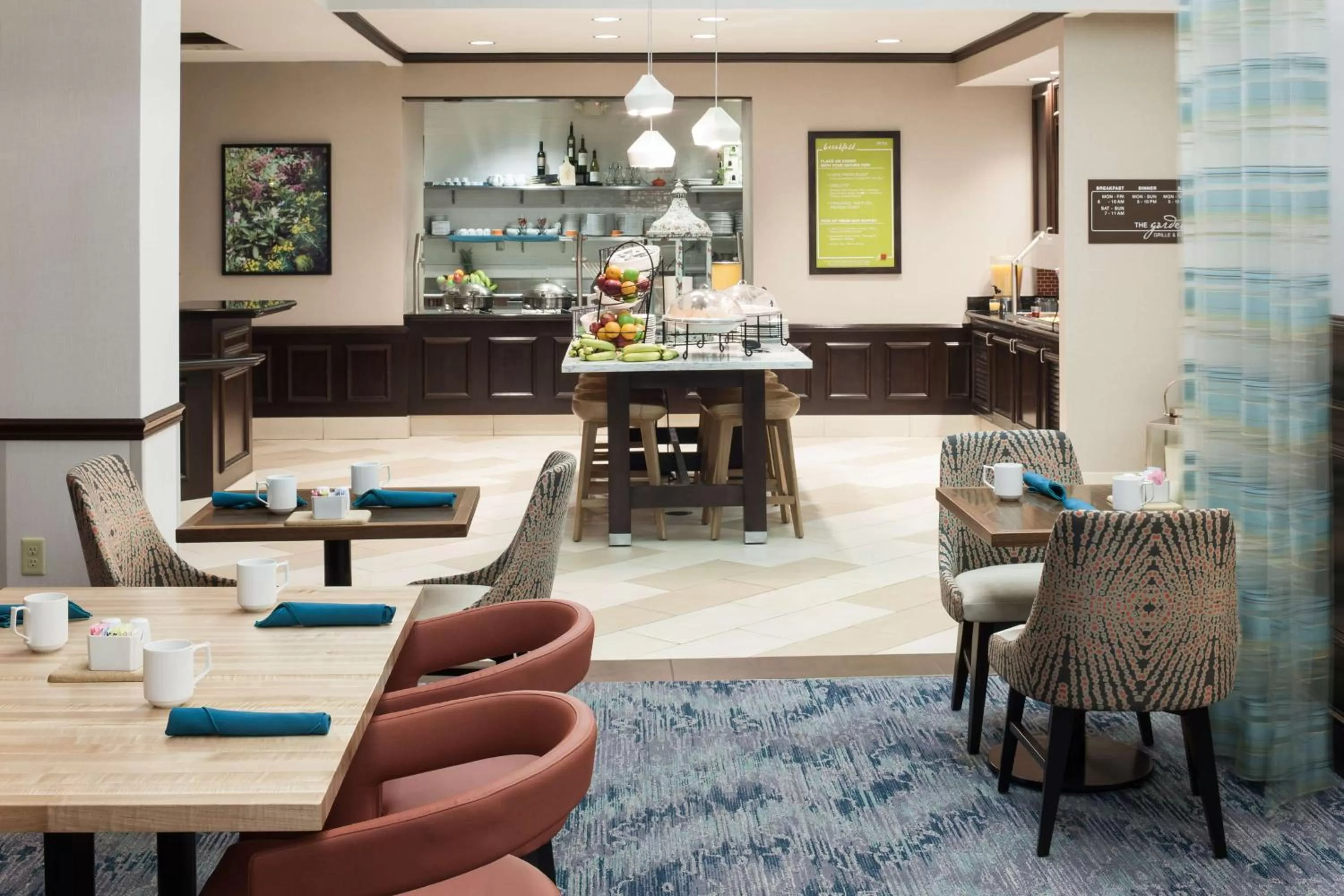 Restaurant/places to eat in Hilton Garden Inn Cincinnati/Mason