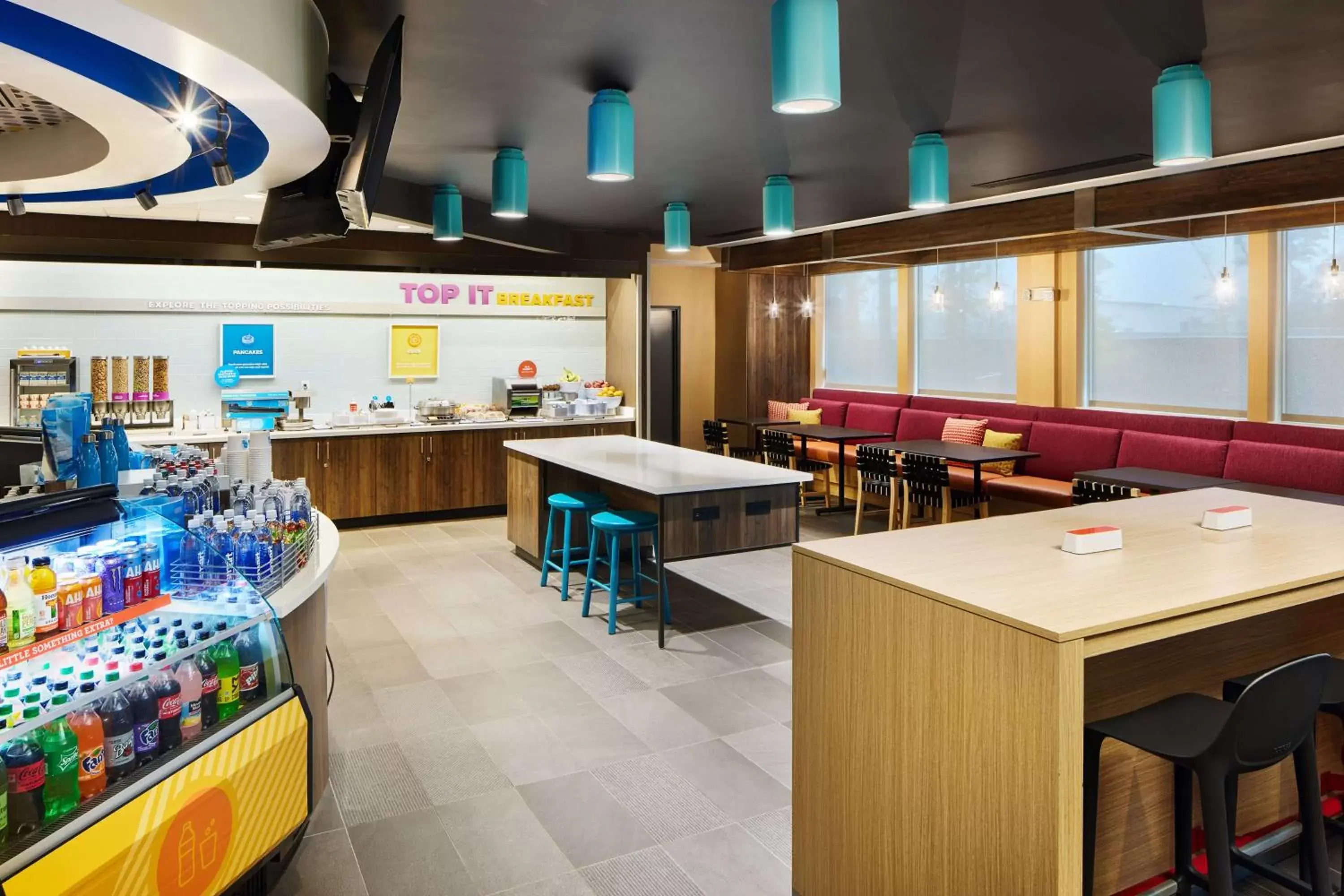 Breakfast in Tru By Hilton Charleston Airport Breakfast in Tru By Hilton Charleston Airport