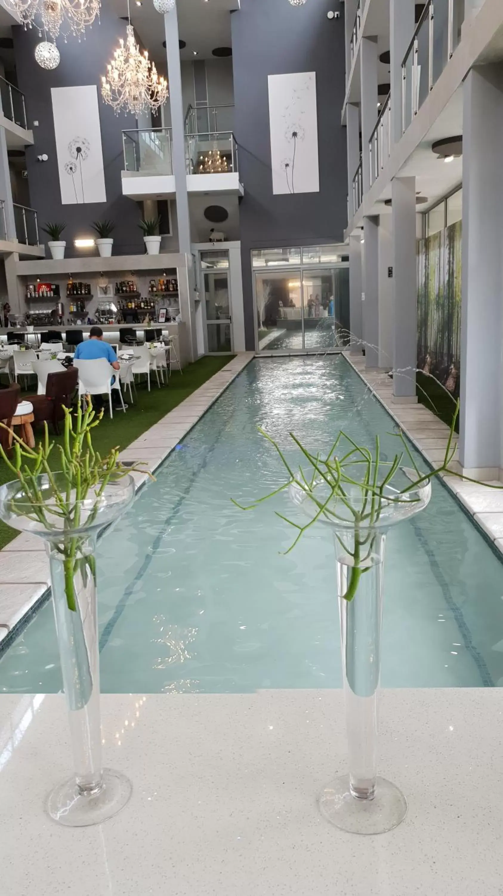 Lounge or bar, Swimming Pool in Chill Pepper Boutique Hotel