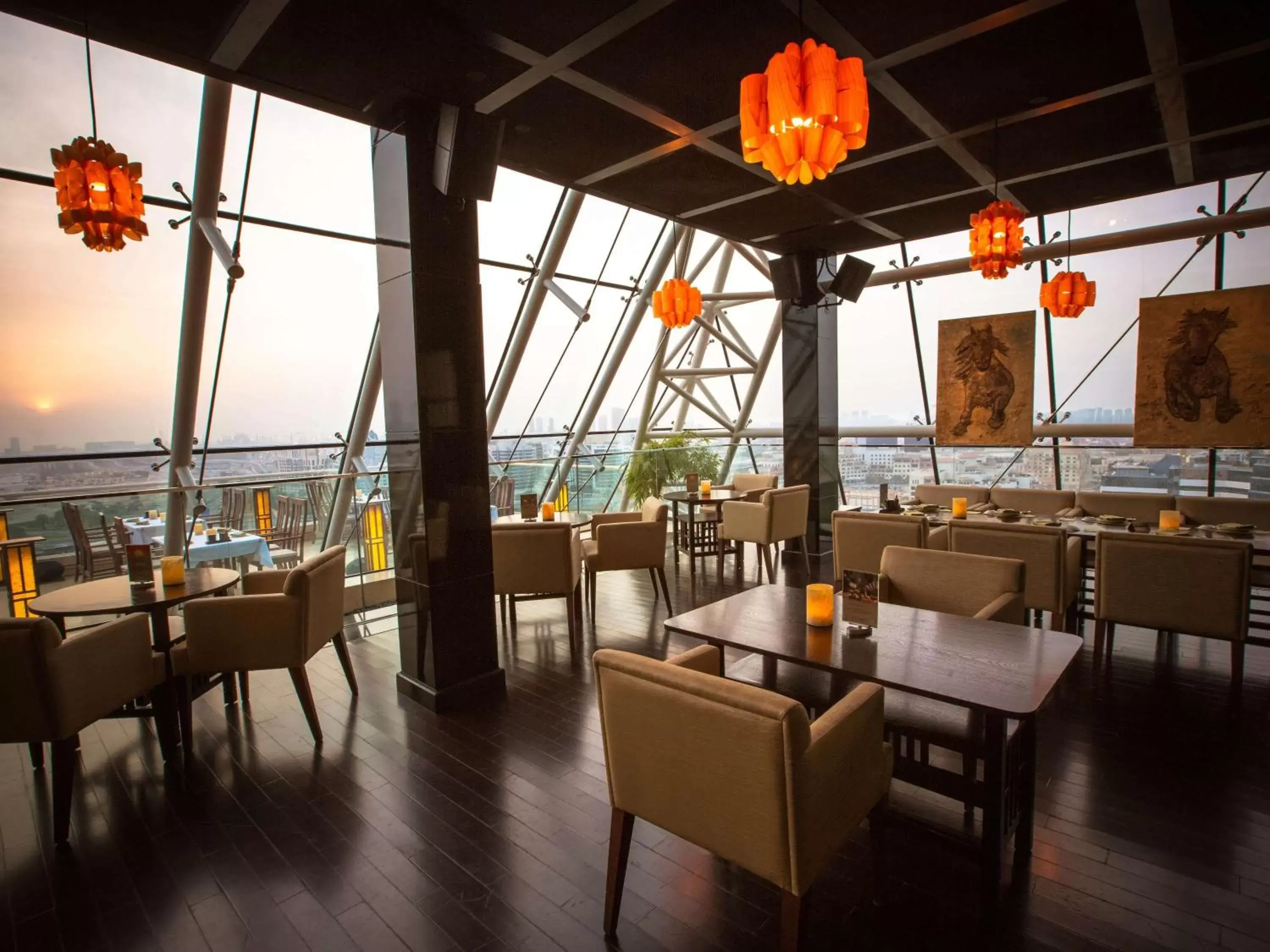 Restaurant/Places to Eat in Raffles Dubai
