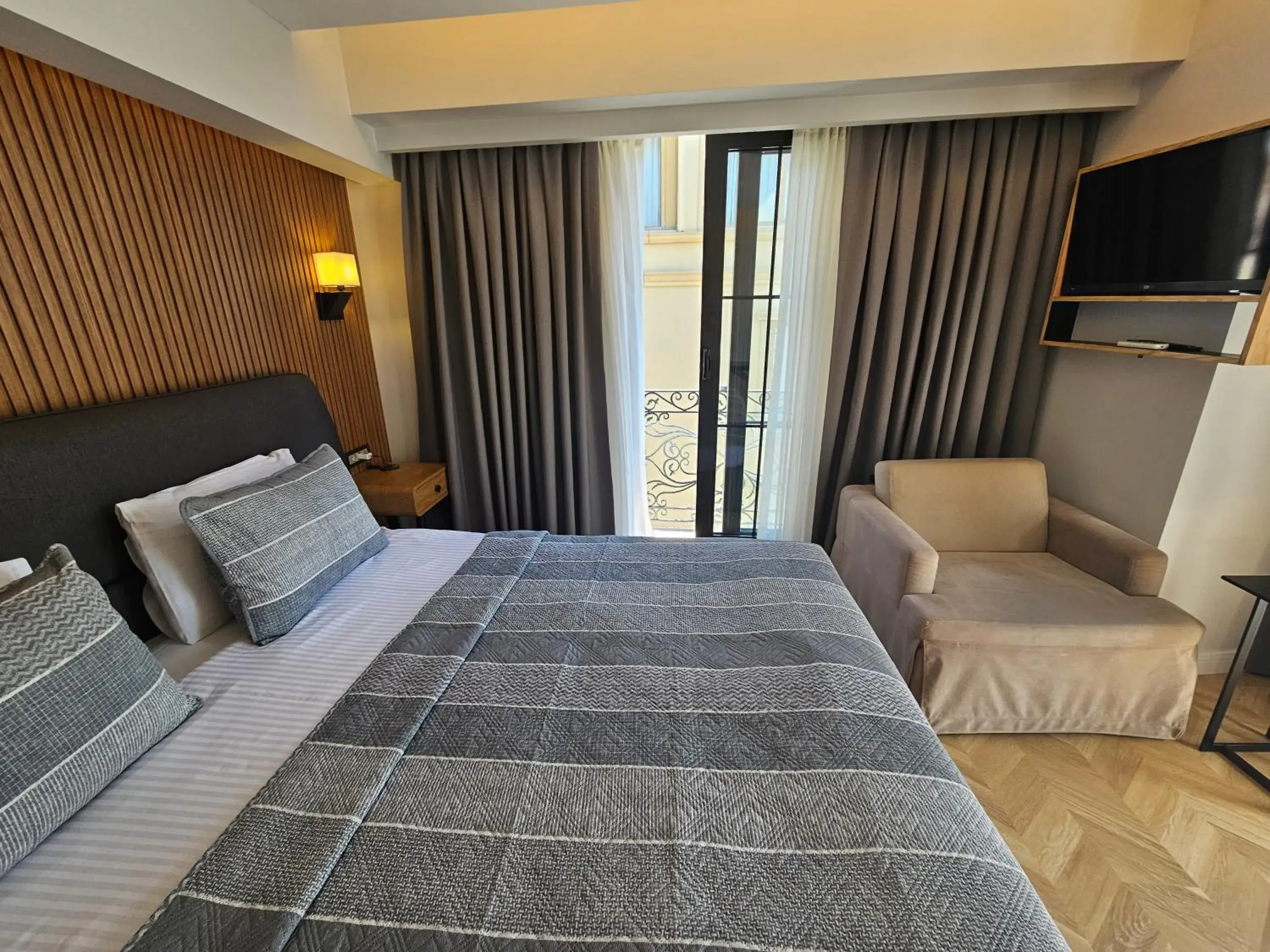 Bed in Anthemis Hotel