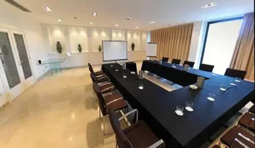 Day, Business Area/Conference Room in Hotel Acquaviva Del Garda