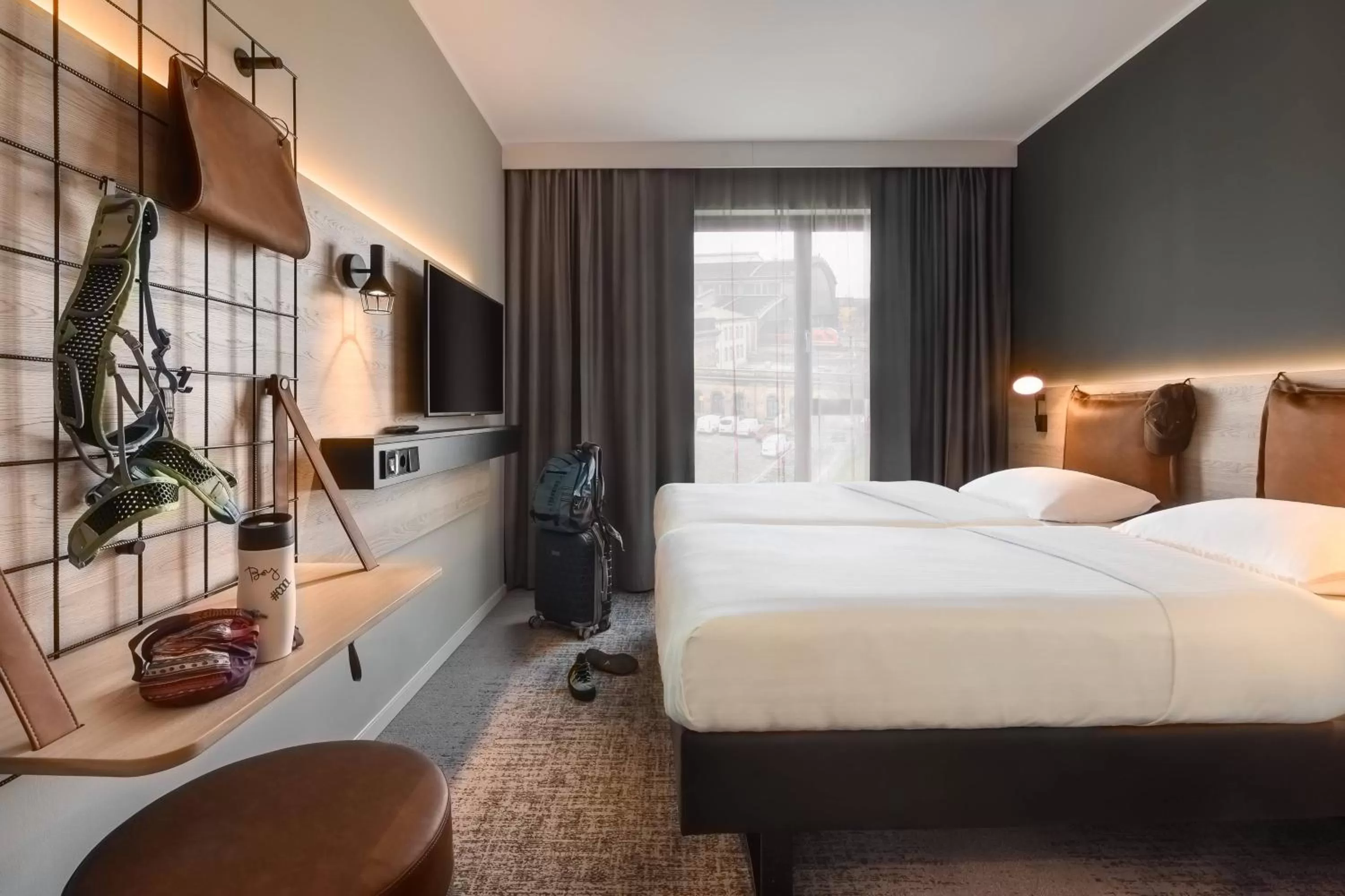 Photo of the whole room, Bed in Moxy Dresden Neustadt
