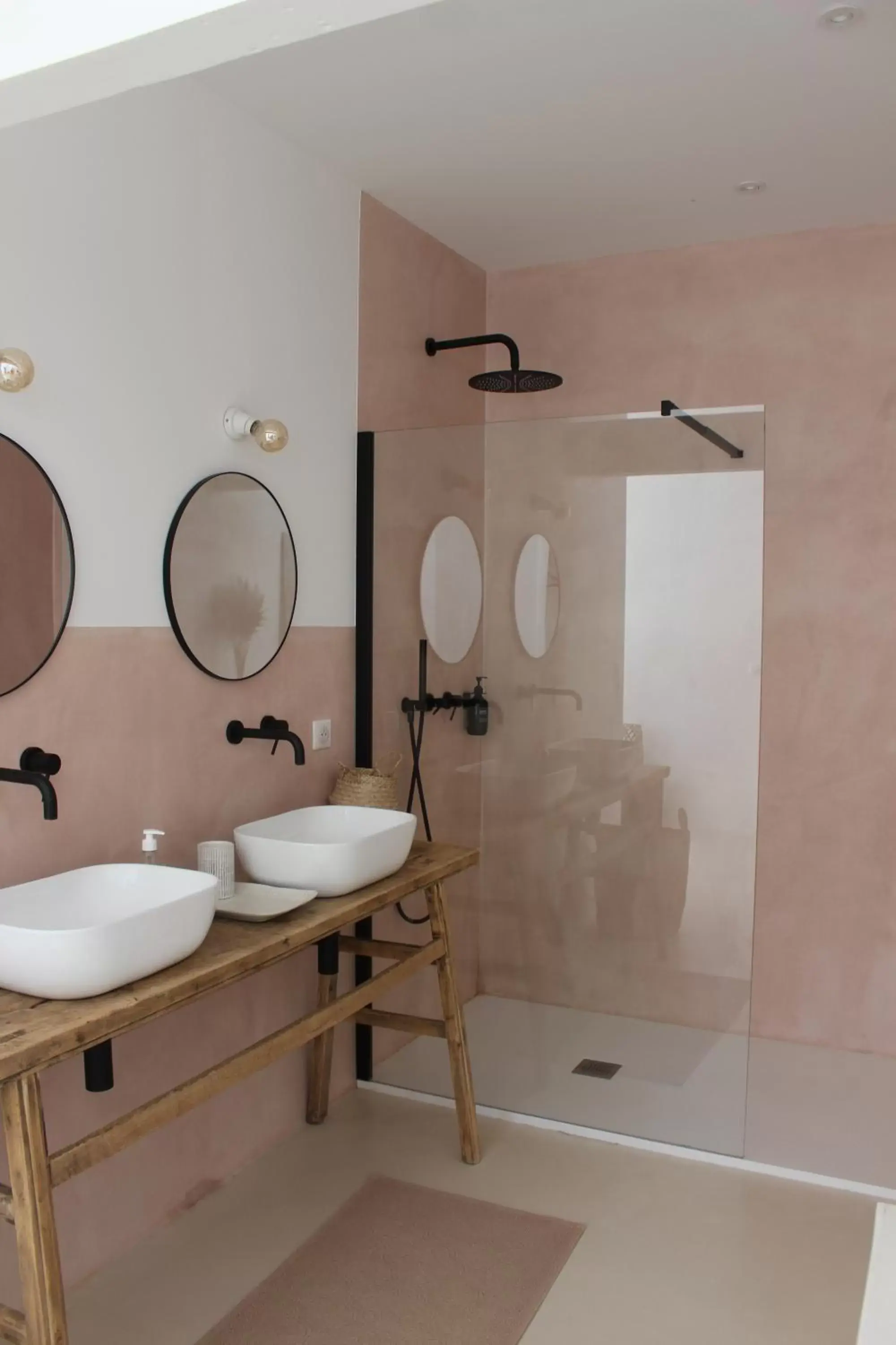 Bathroom in Maison Les Chênes