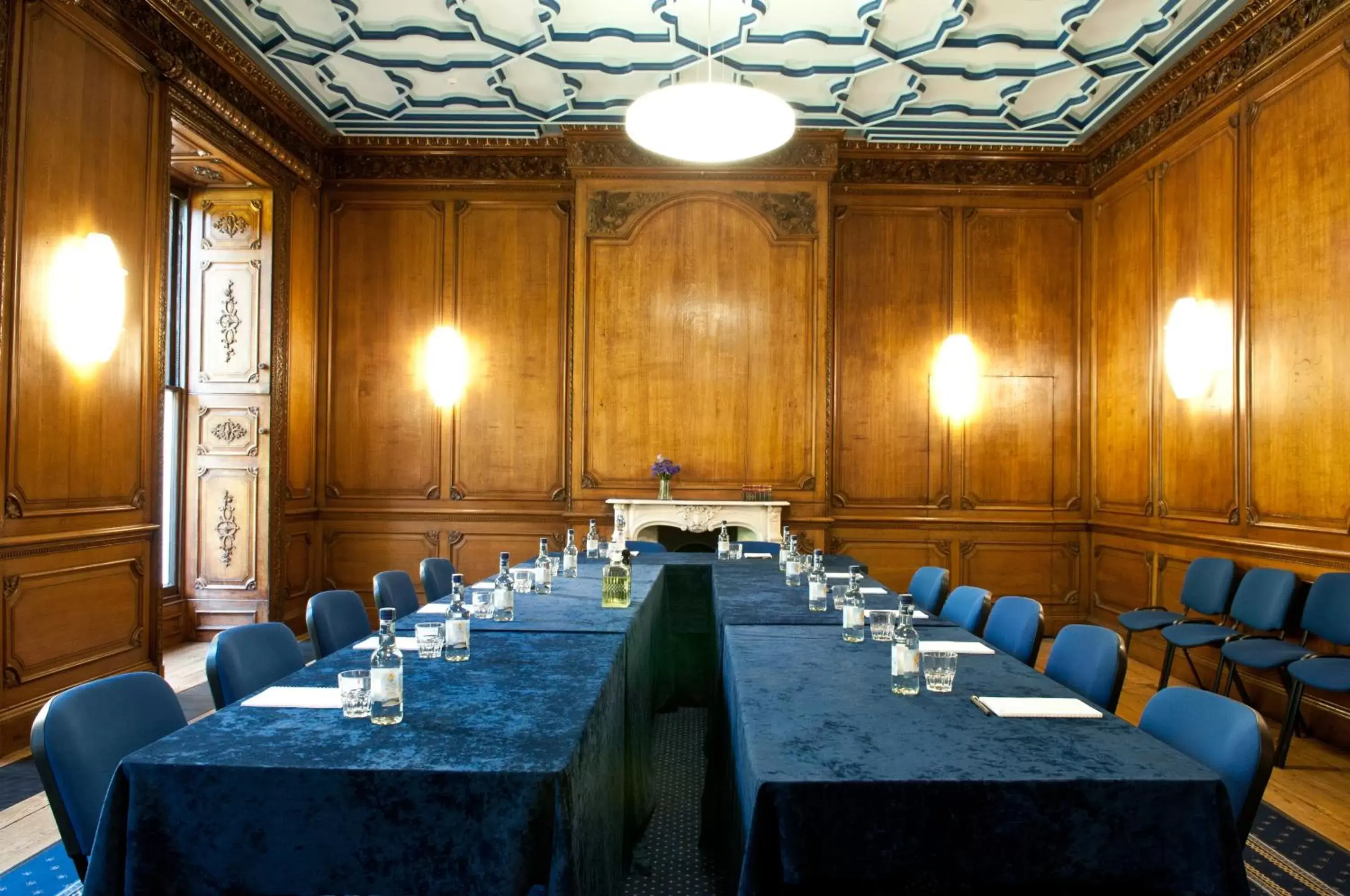 Business facilities in Wortley Hall Sheffield