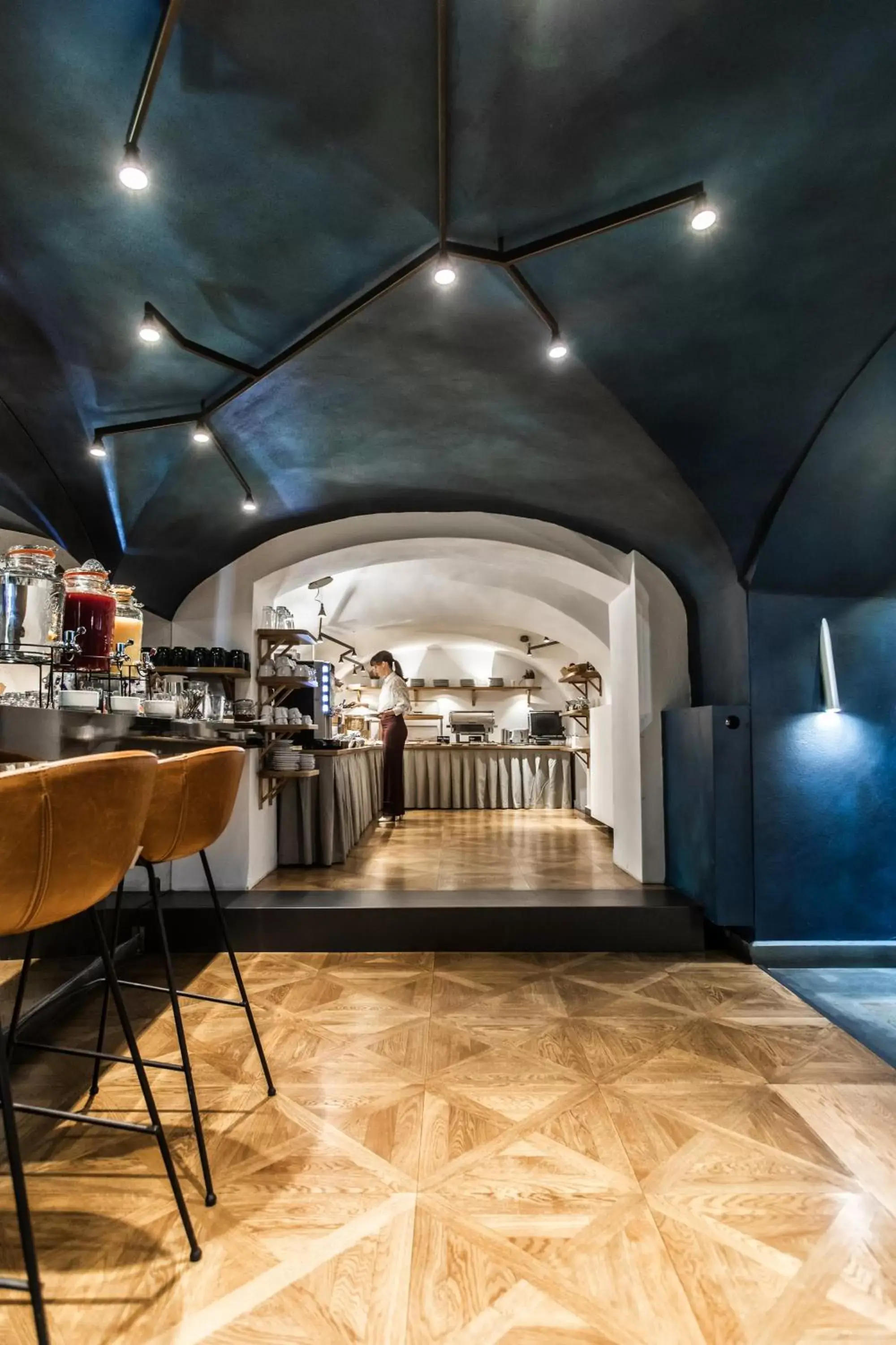 Restaurant/places to eat in Design Hotel Neruda