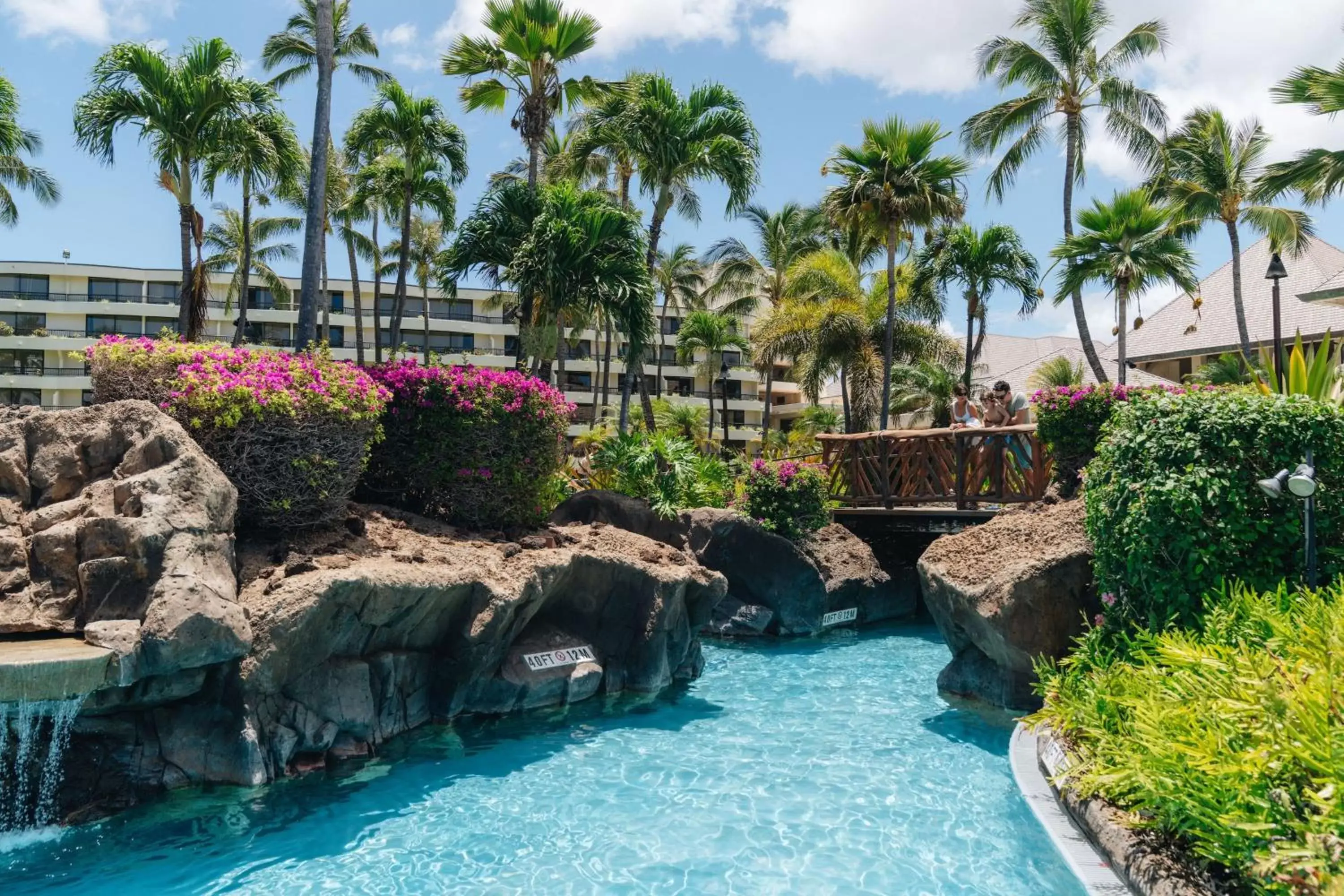 Swimming pool in Sheraton Maui Resort & Spa