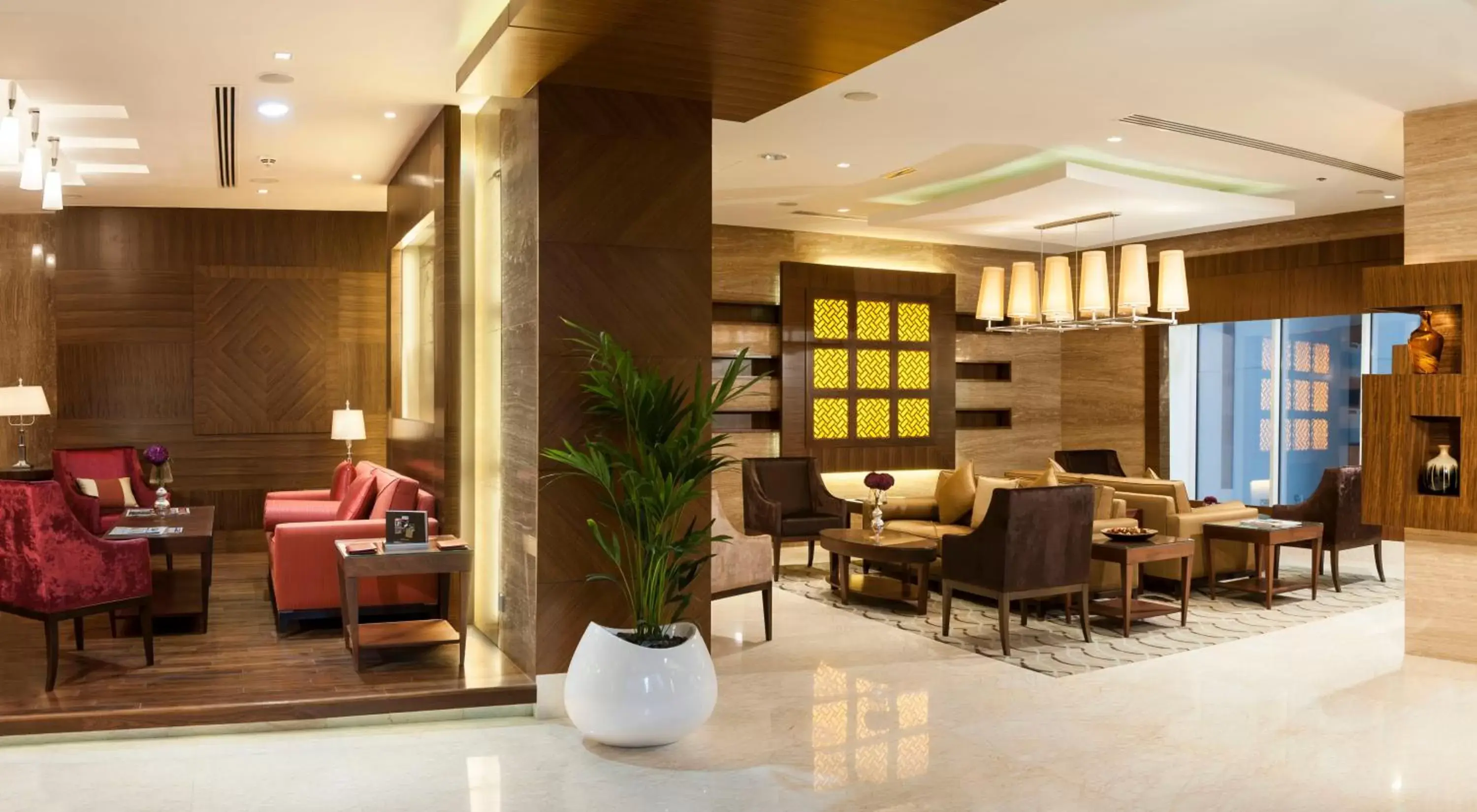 Lobby or reception, Lounge/Bar in Carlton Downtown Hotel