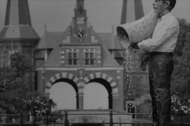 Nearby landmark, Winter in Lekkerwegbijleeuwen, 1 minuut naar hartje centrum