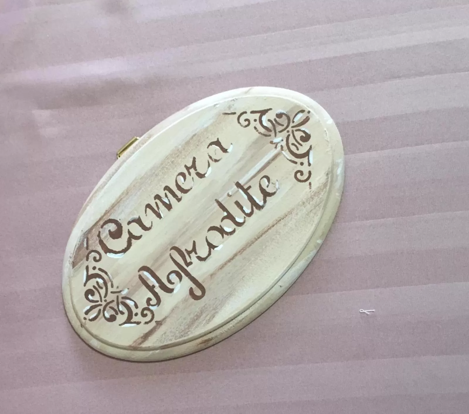 Logo/Certificate/Sign in B&B LA PIETRA