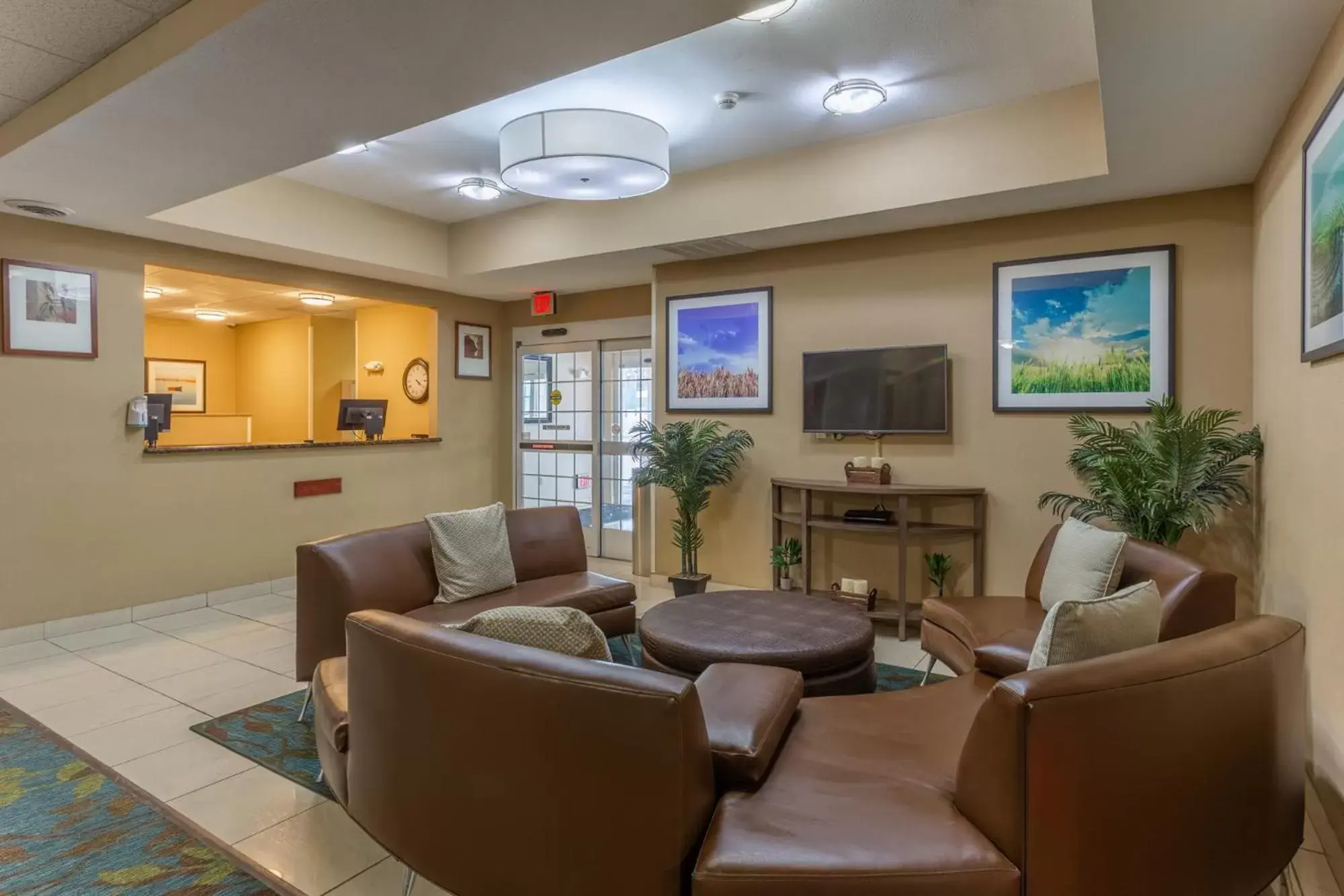 Lobby or reception, Lobby/Reception in Candlewood Suites South Bend Airport, an IHG Hotel