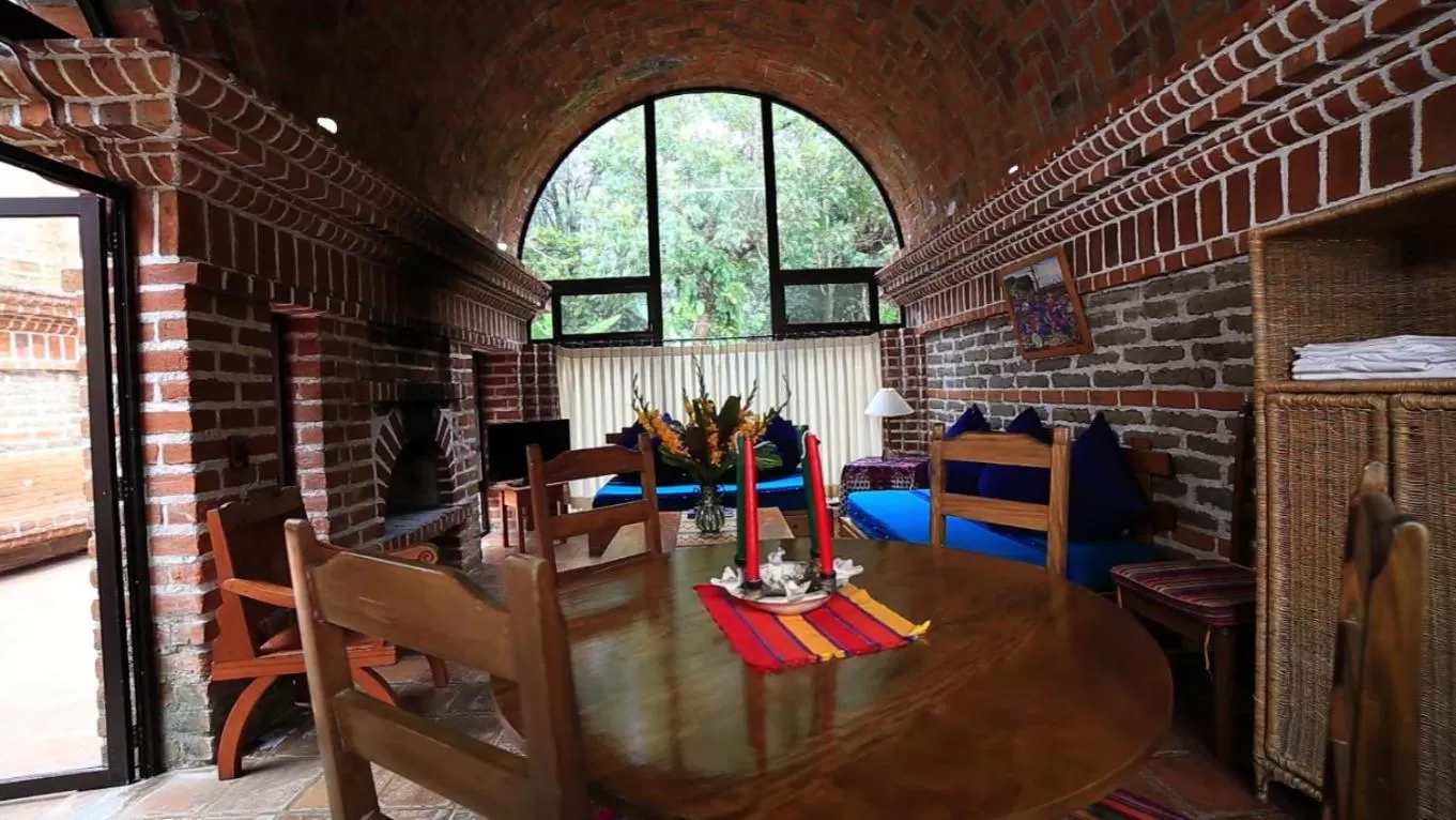 Living room in Hotel San Buenaventura de Atitlán