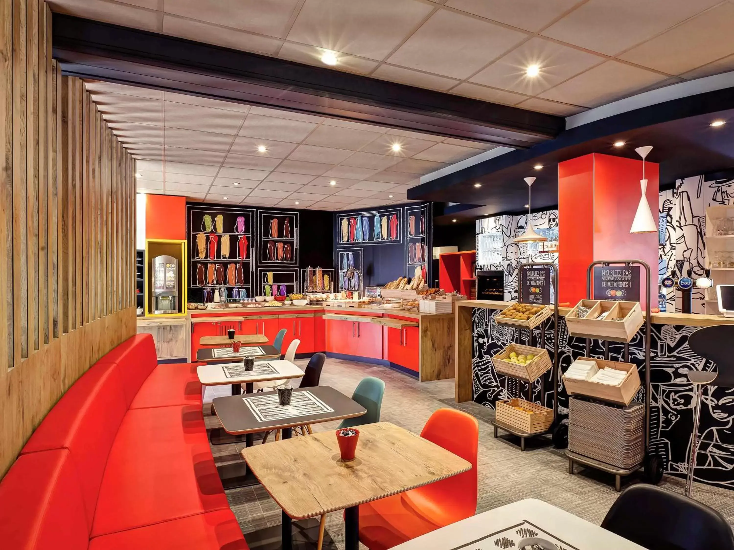 Restaurant/Places to Eat in ibis Lyon Nord